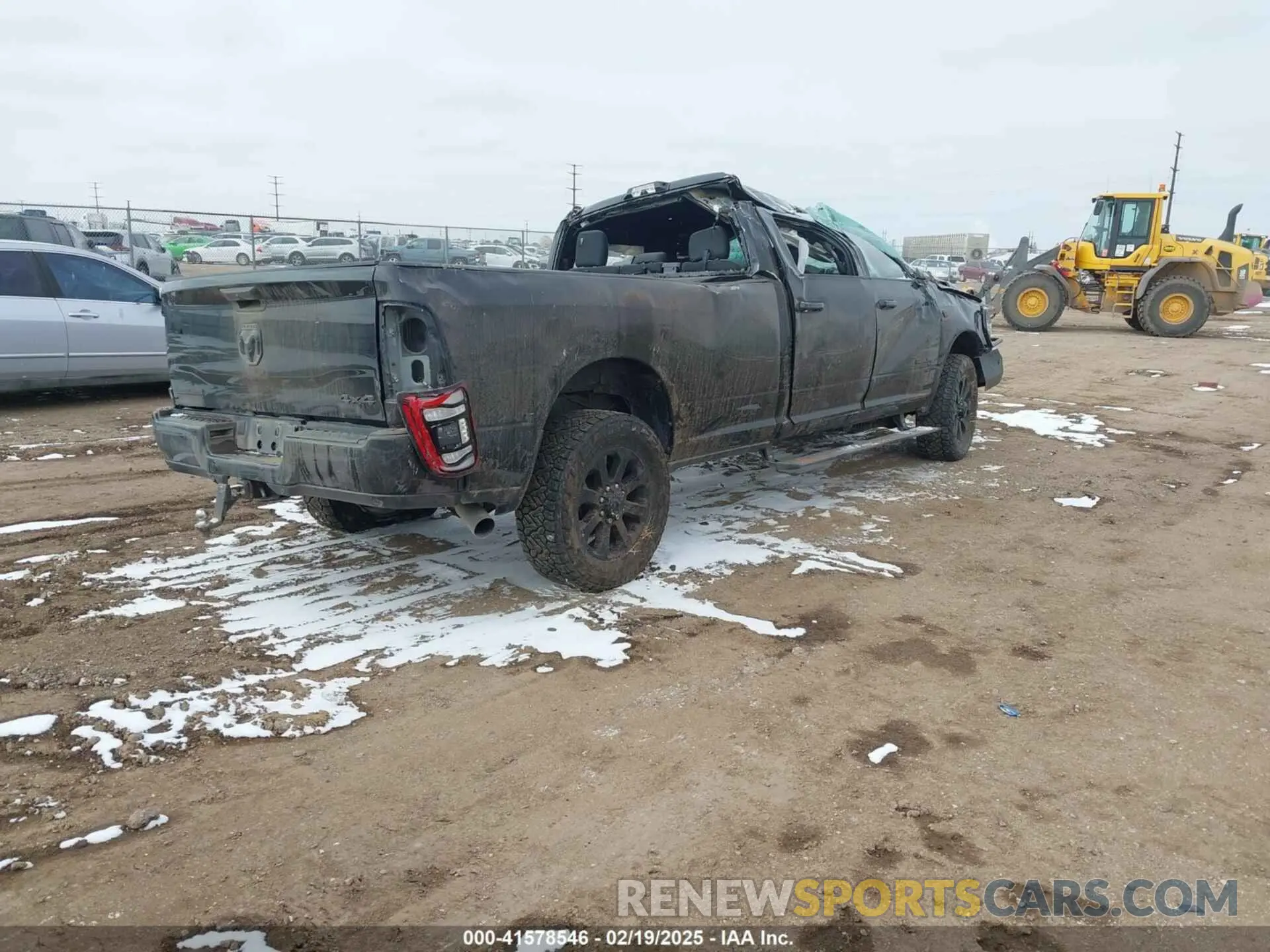 3 fotografías del automóvil dañado 3C63R3HL7PG512905 RAM 3500 2023