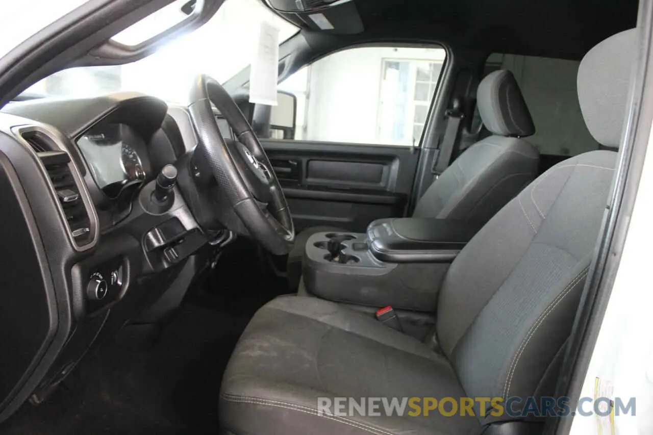 8 fotografías del automóvil dañado 3C63RRGL2PG645429 RAM 3500 2023