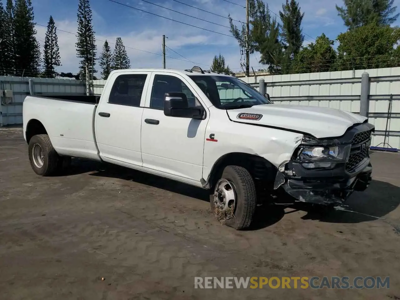 4 fotografías del automóvil dañado 3C63RRGL4PG626039 RAM 3500 2023