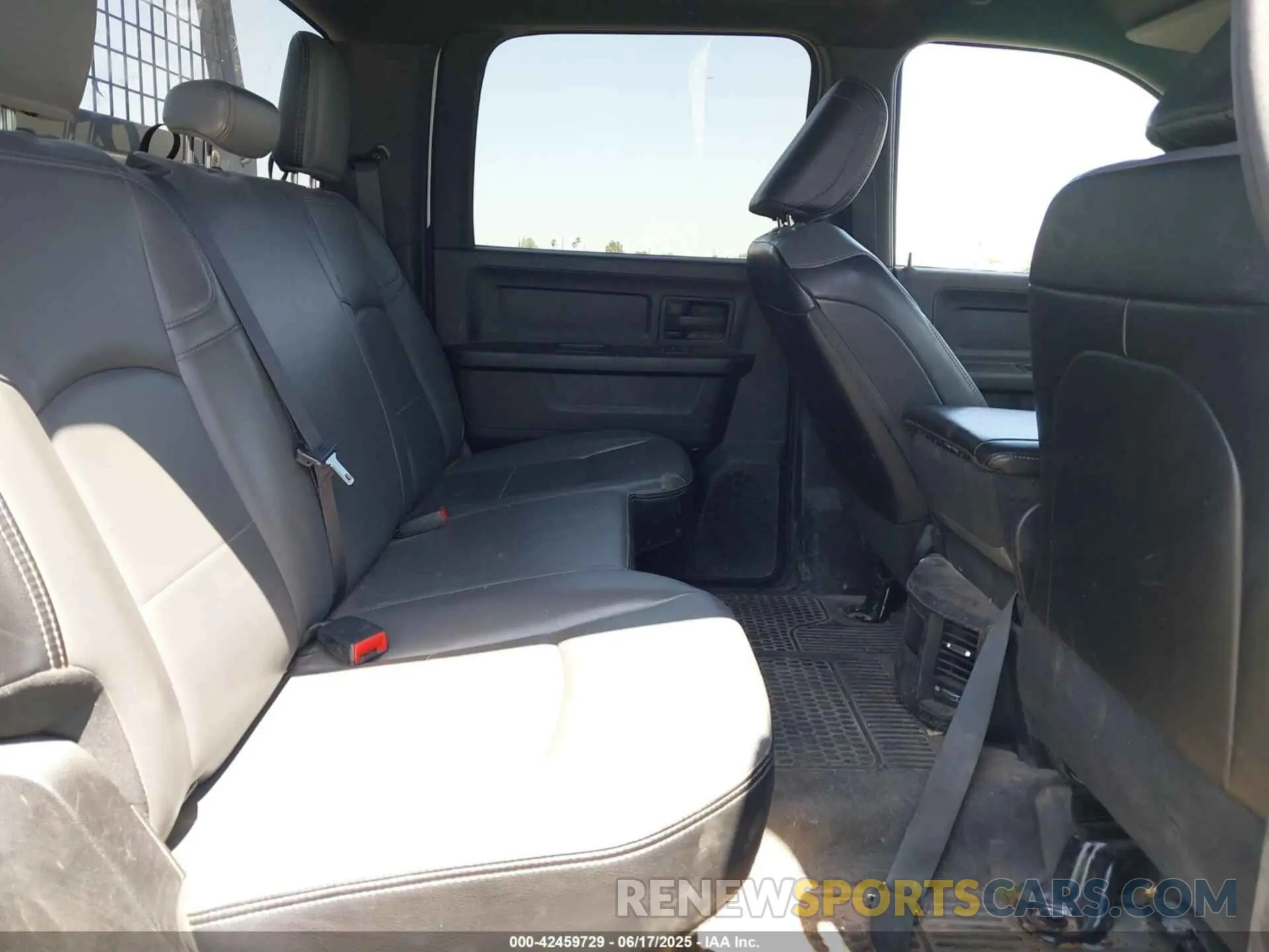 7 fotografías del automóvil dañado 3C7WR3GJ7PG520902 RAM 3500 2023