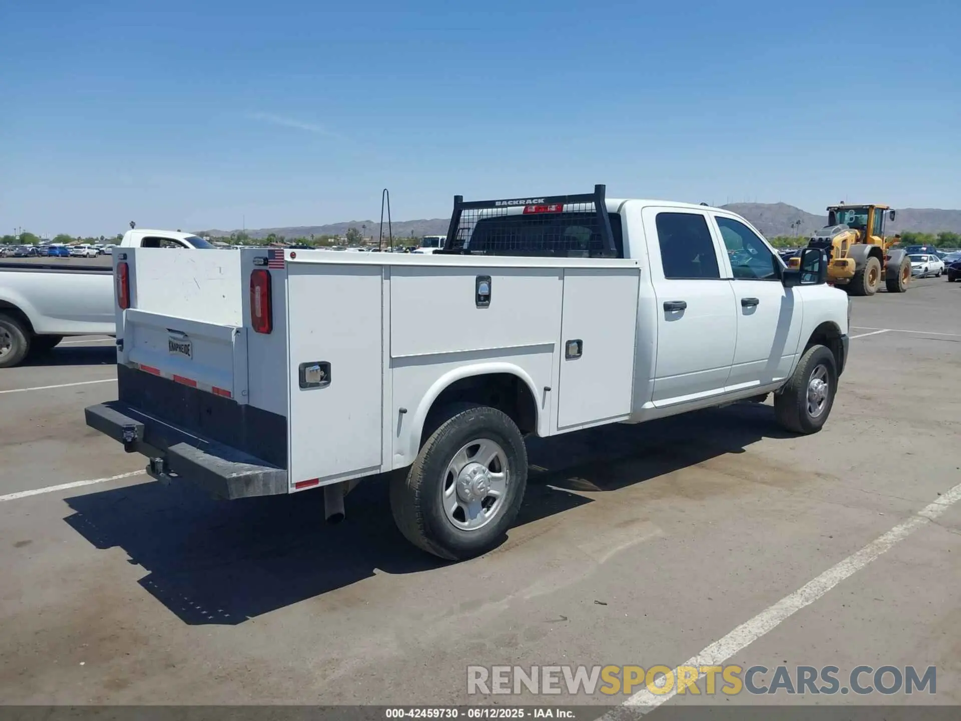 4 fotografías del automóvil dañado 3C7WR3GJXPG520909 RAM 3500 2023