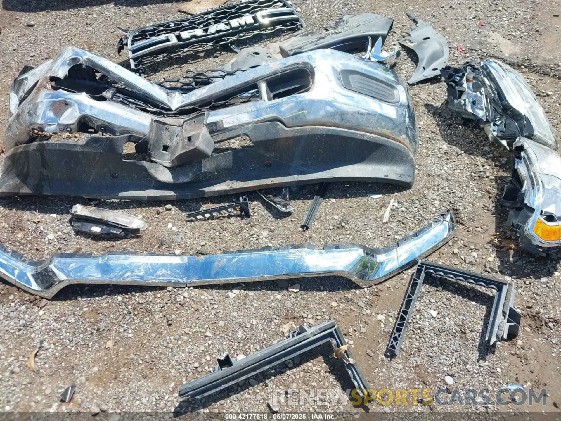 17 fotografías del automóvil dañado 3C63R3GL9RG147888 RAM 3500 2024