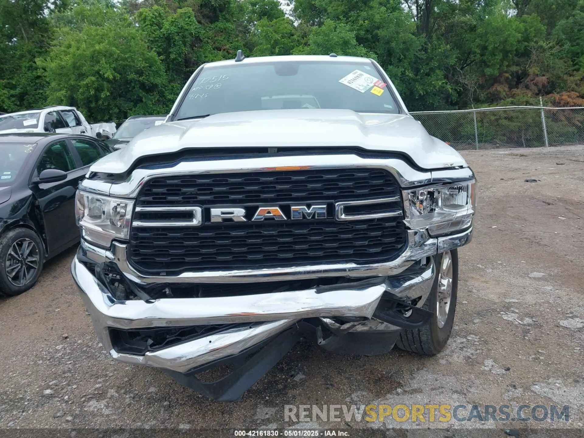 12 fotografías del automóvil dañado 3C63R3HL0RG339151 RAM 3500 2024