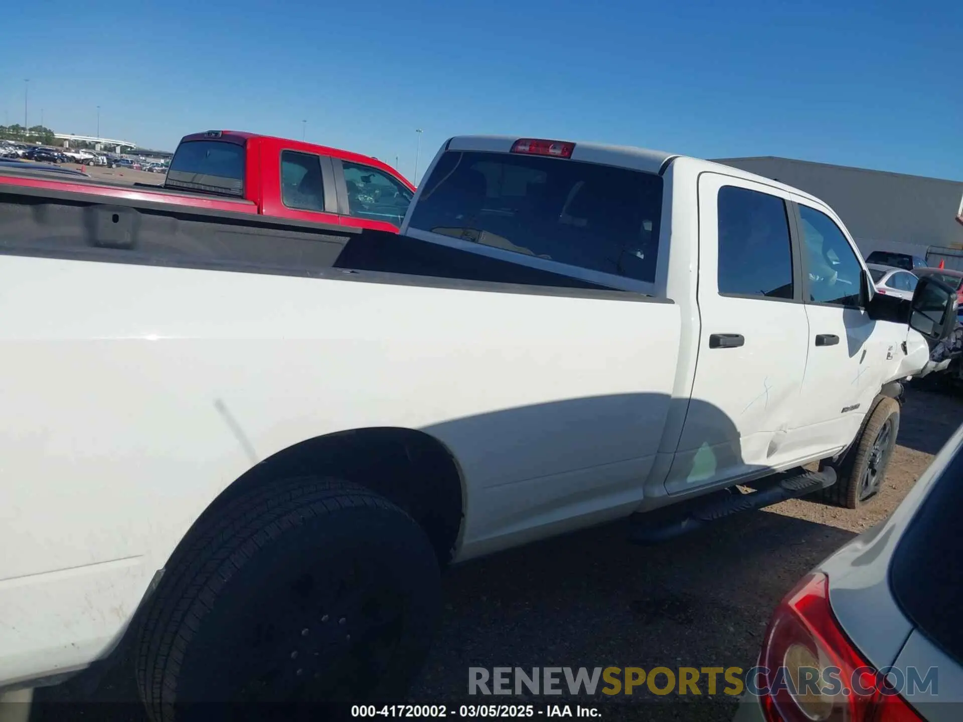 13 fotografías del automóvil dañado 3C63R3HL4RG341338 RAM 3500 2024