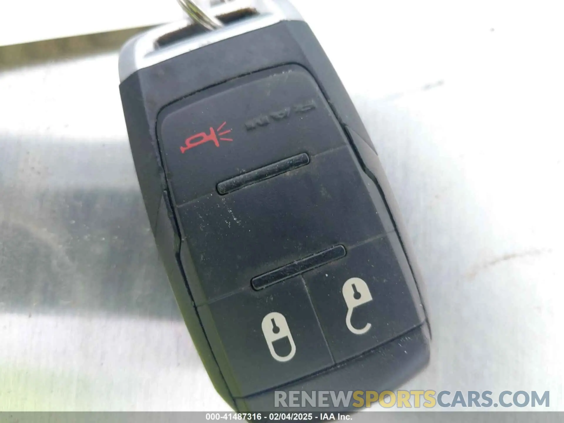 10 fotografías del automóvil dañado 3C63RRGL2RG295187 RAM 3500 2024