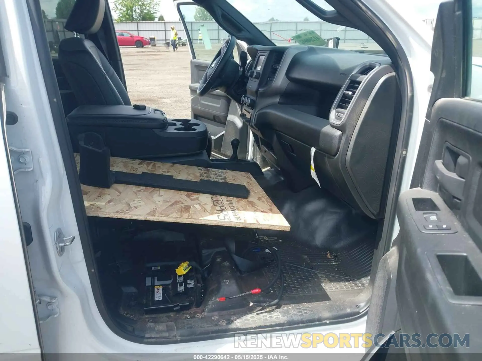 18 fotografías del automóvil dañado 3C63RRGL7RG339801 RAM 3500 2024