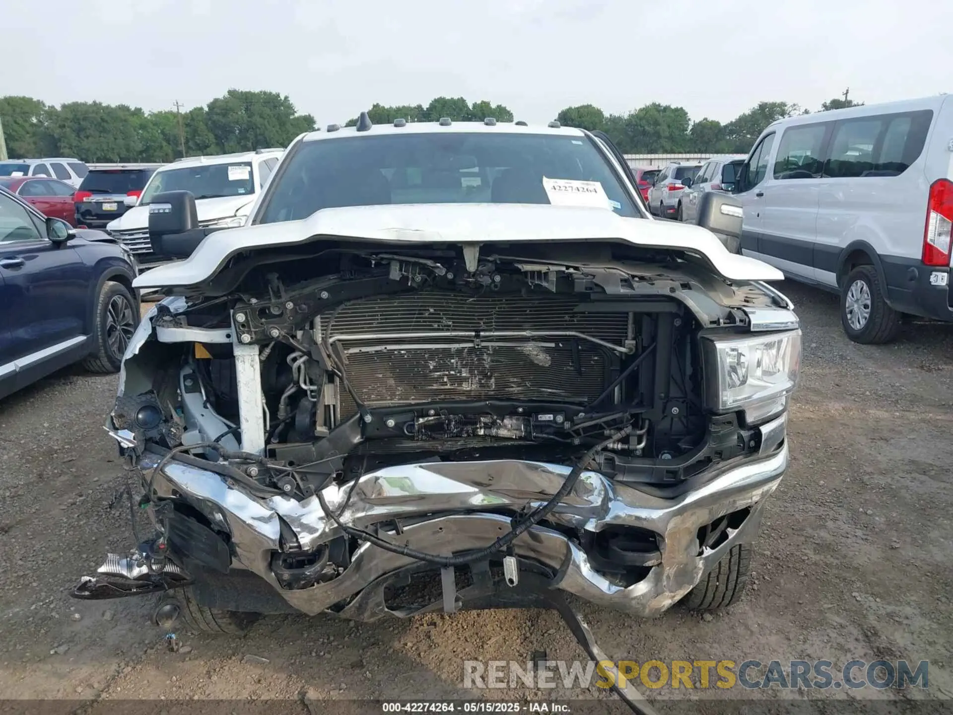 12 fotografías del automóvil dañado 3C63RRGLXRG281084 RAM 3500 2024