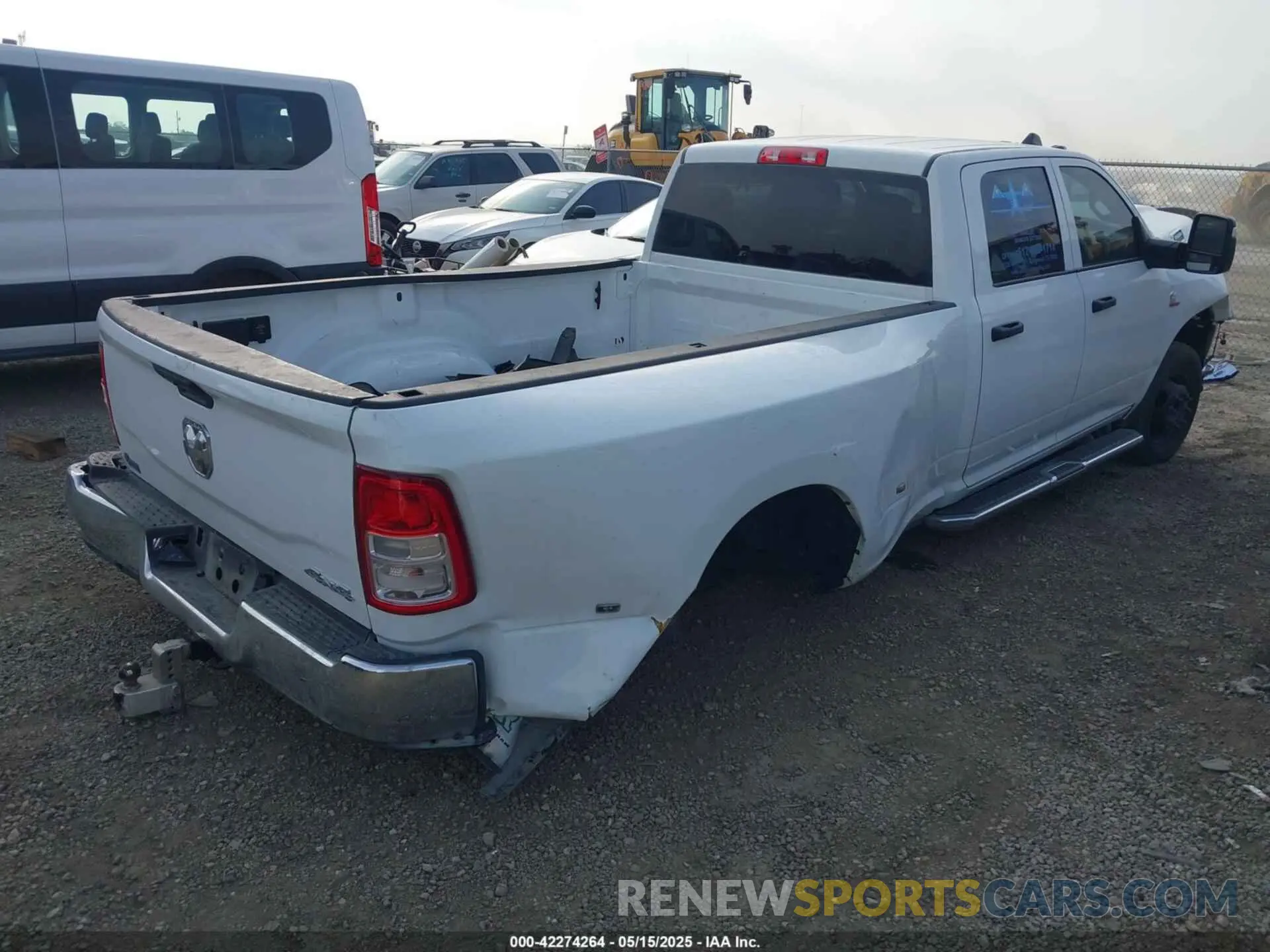 4 fotografías del automóvil dañado 3C63RRGLXRG281084 RAM 3500 2024