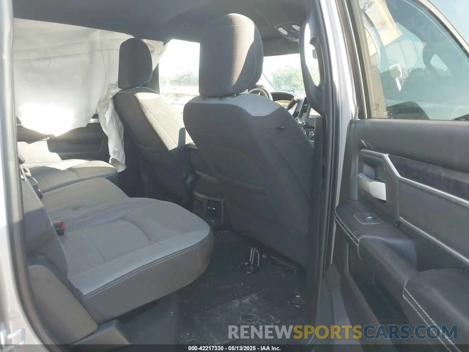 6 fotografías del automóvil dañado 3C63RRHL1RG337184 RAM 3500 2024