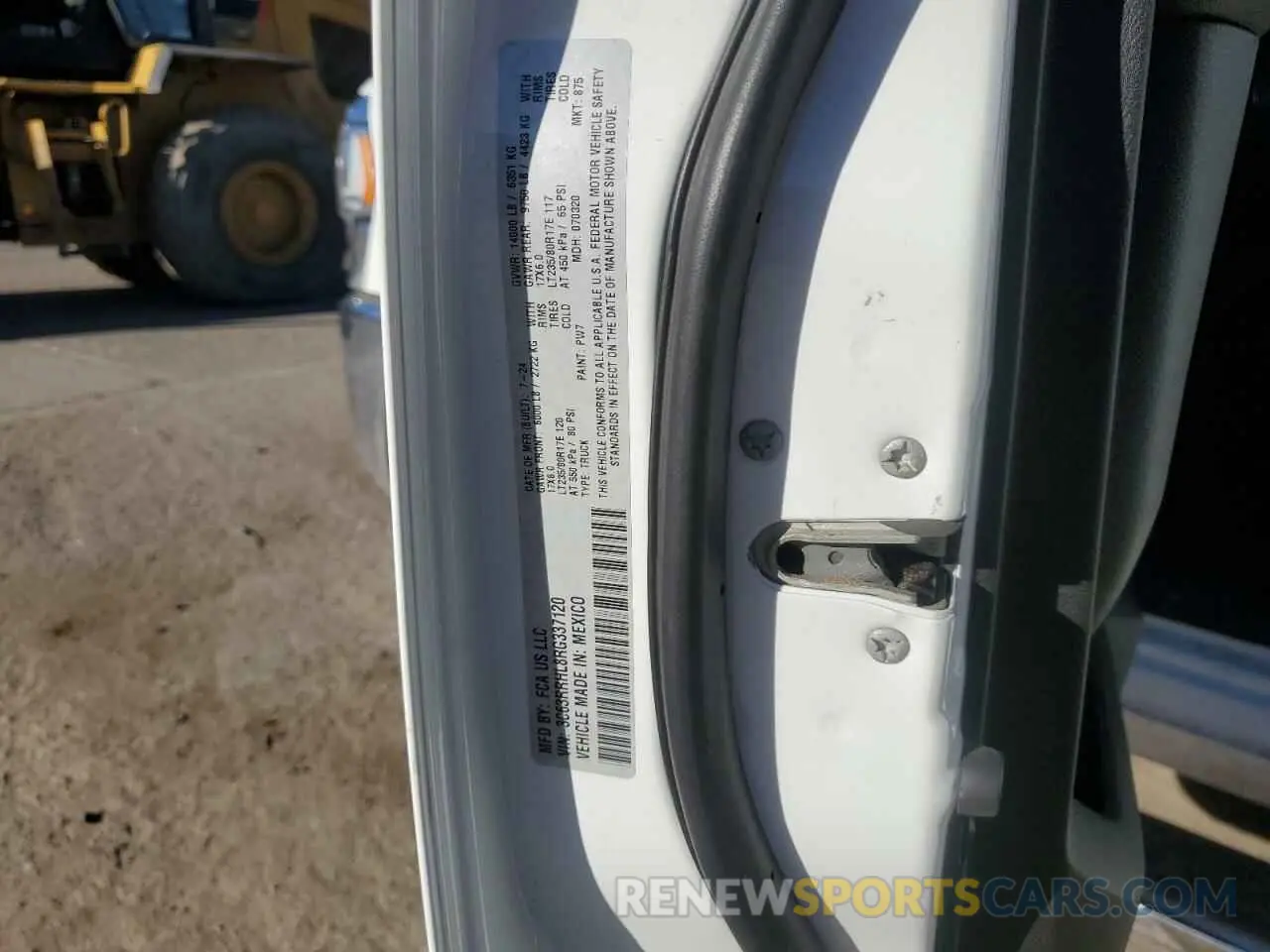 12 fotografías del automóvil dañado 3C63RRHL8RG337120 RAM 3500 2024