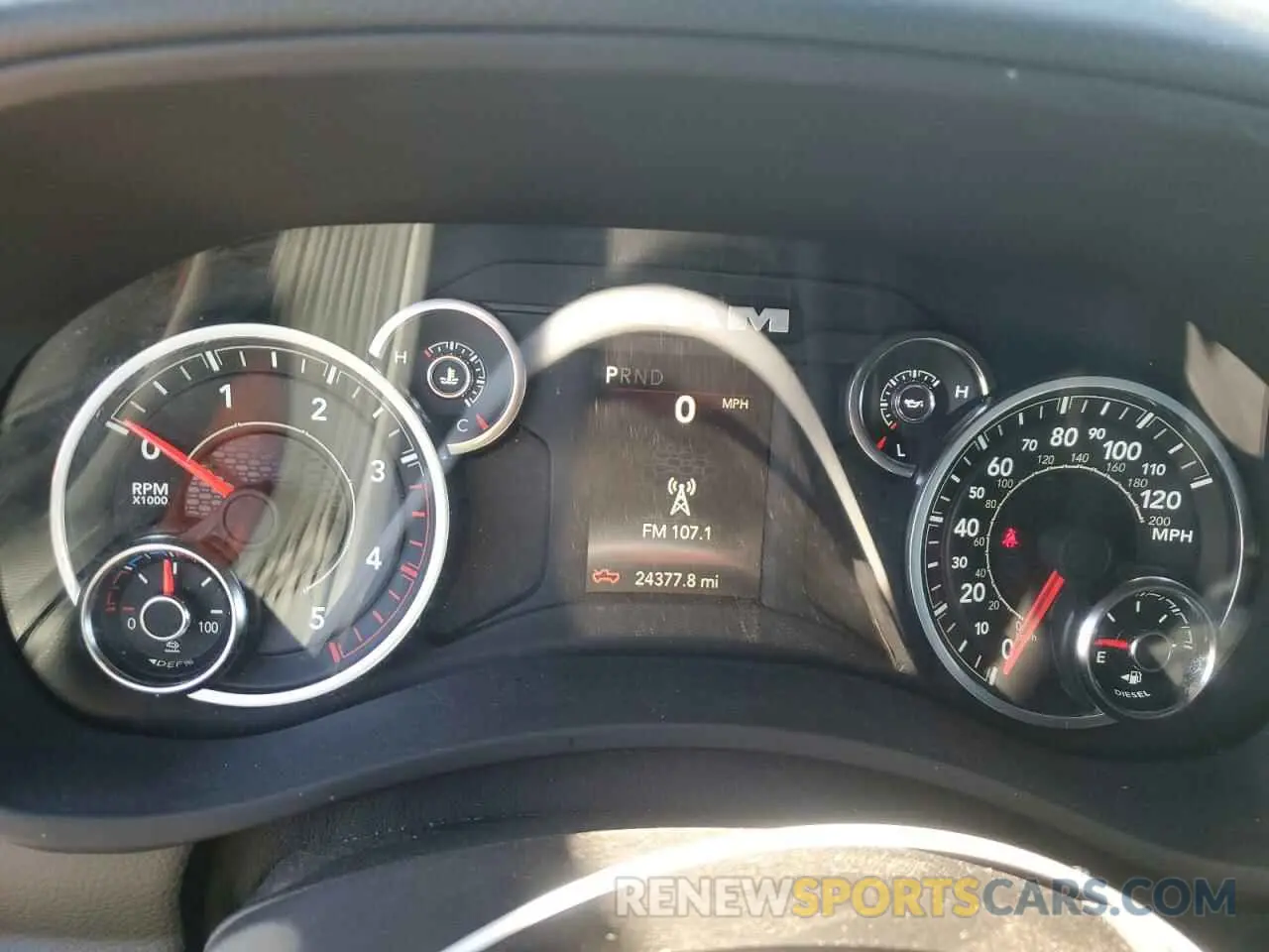 9 fotografías del automóvil dañado 3C63RRHL8RG337120 RAM 3500 2024