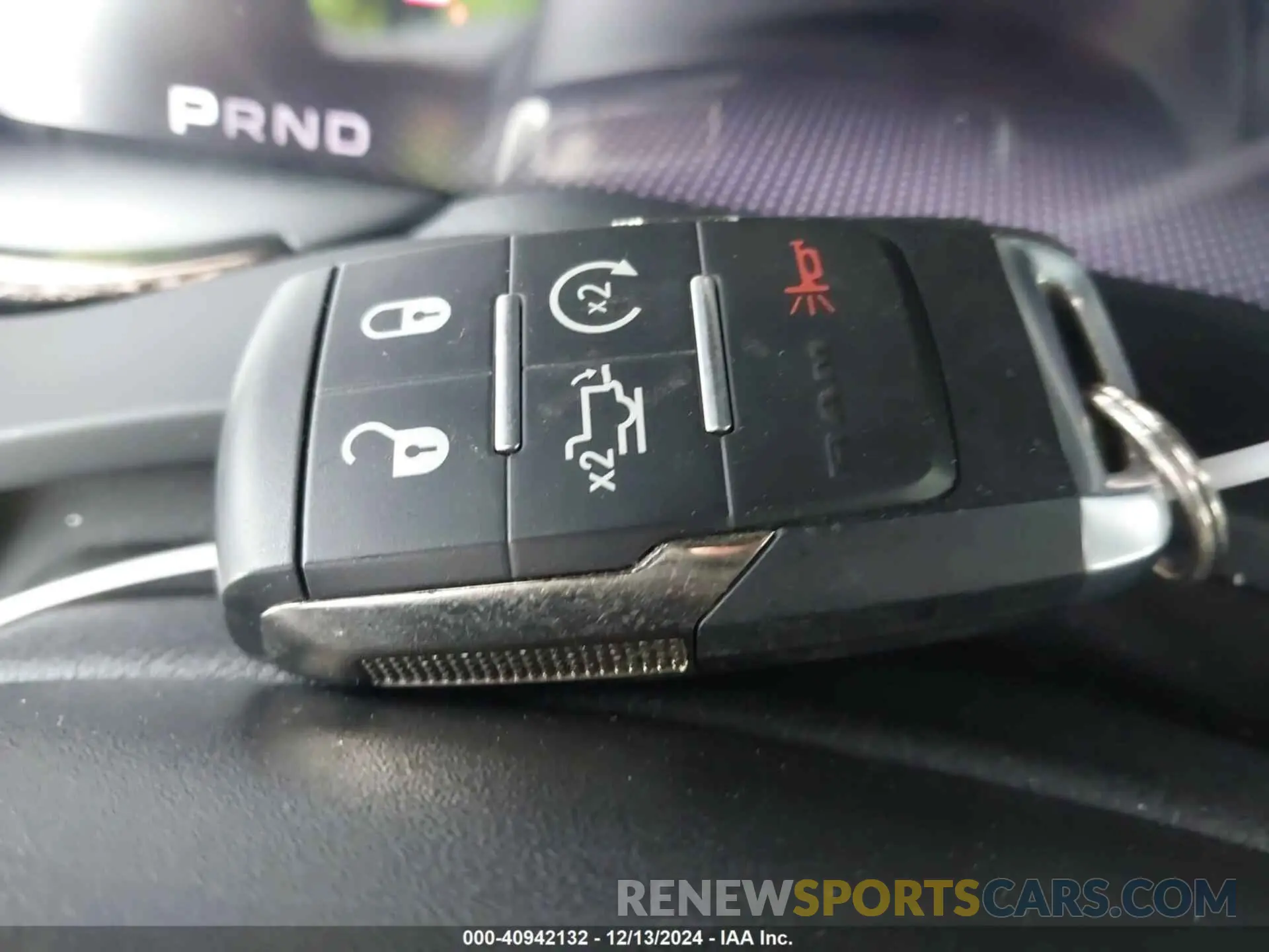 10 fotografías del automóvil dañado 3C63RRKLXRG210006 RAM 3500 2024