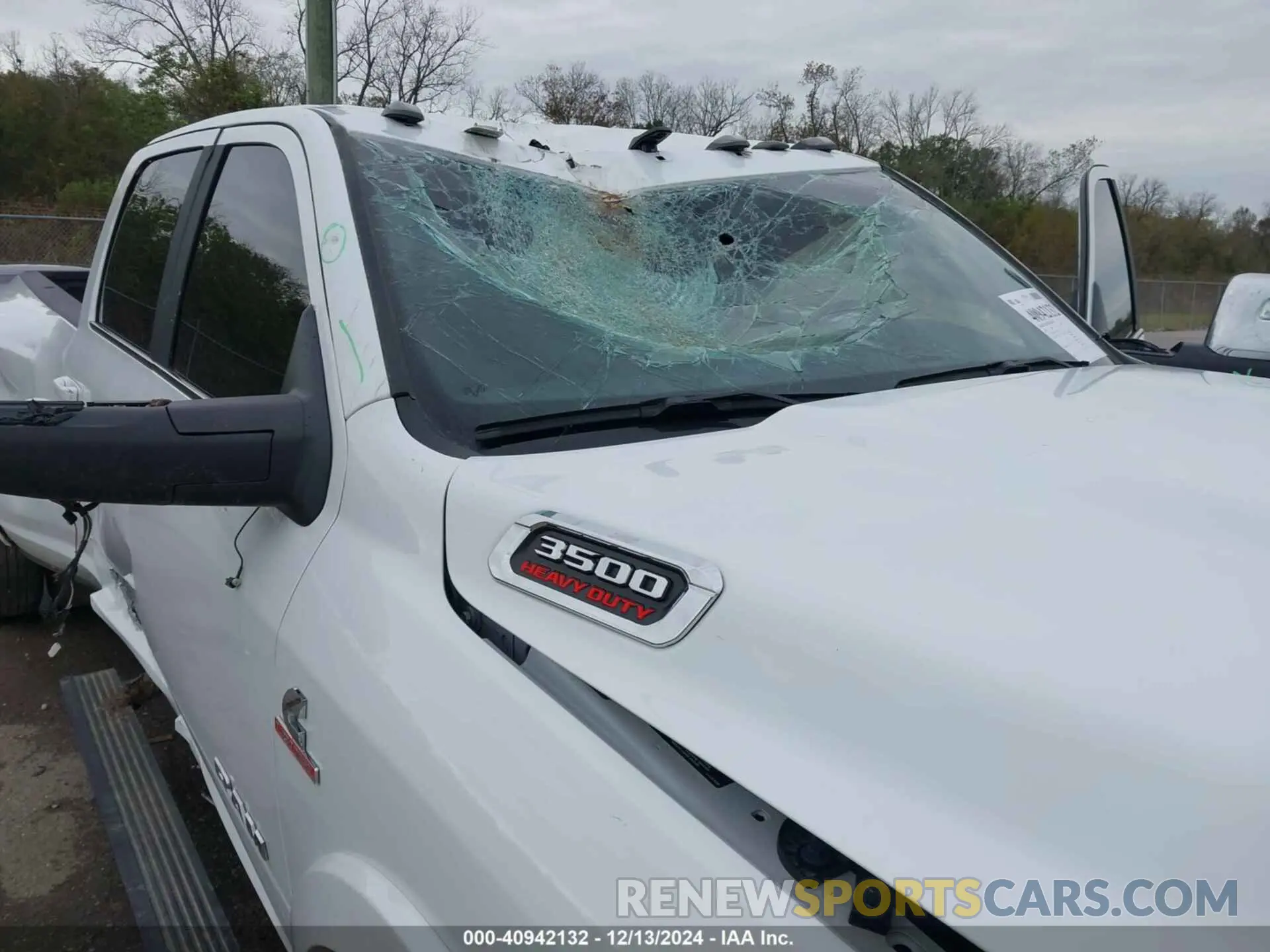 11 fotografías del automóvil dañado 3C63RRKLXRG210006 RAM 3500 2024