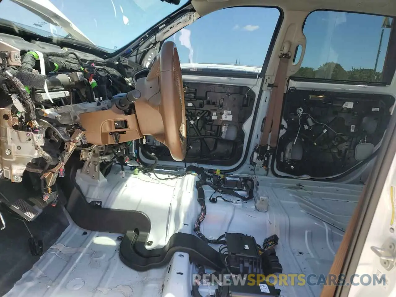7 fotografías del automóvil dañado 3C63RRNL1RG109285 RAM 3500 2024