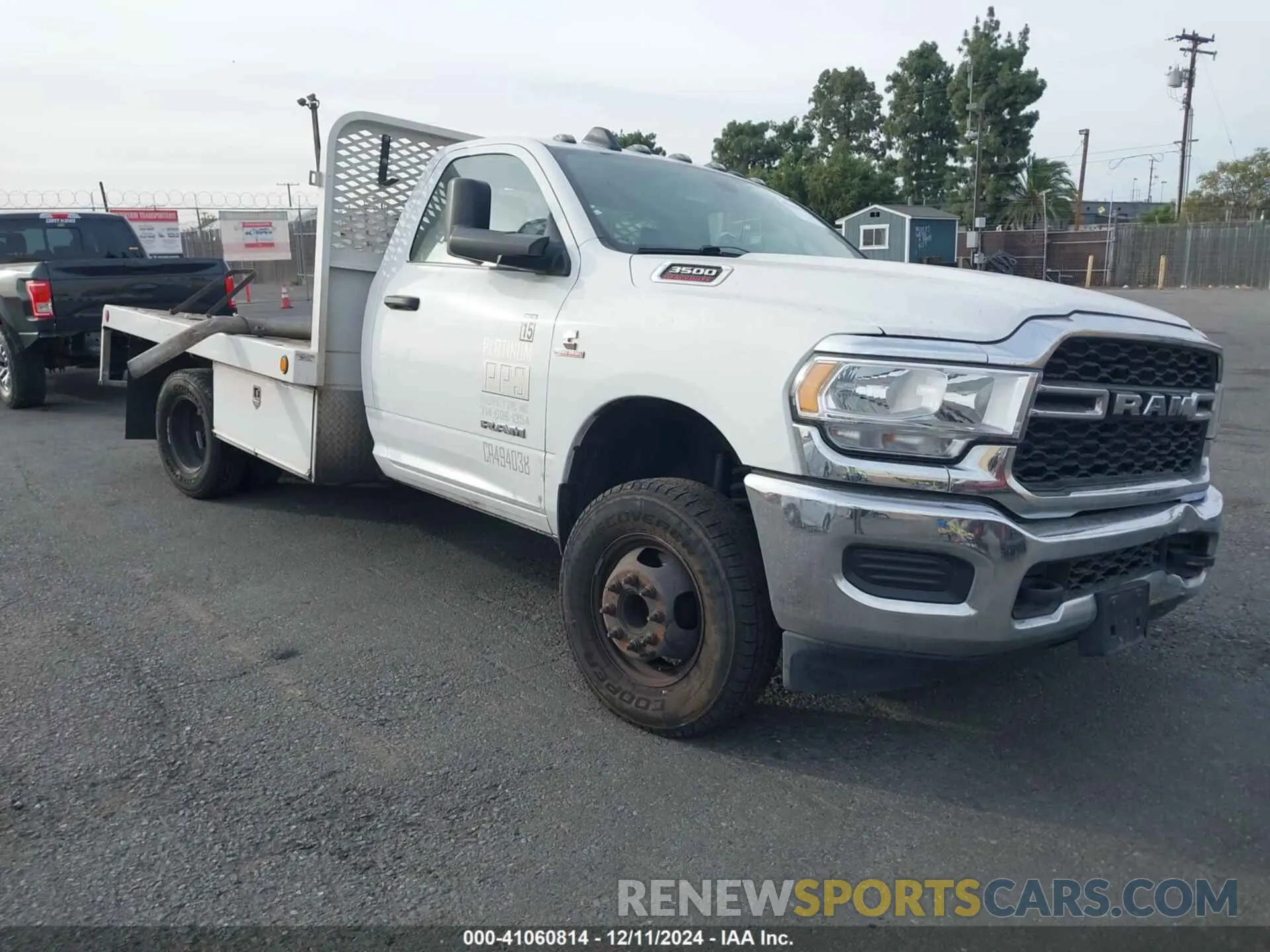 1 fotografías del automóvil dañado 3C7WRSBL7KG663327 RAM 3500 CHASSIS 2019