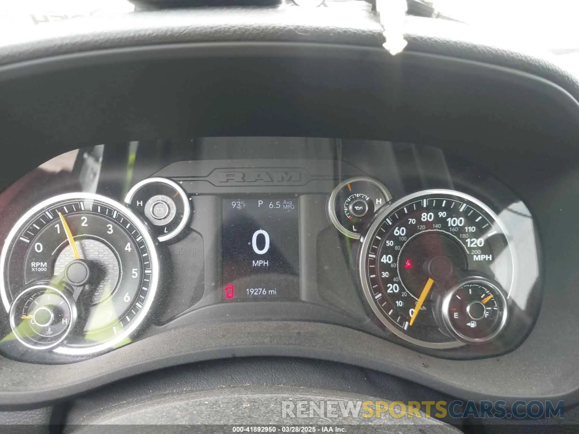 5 fotografías del automóvil dañado 3C7WRSCJ6LG225610 RAM 3500 CHASSIS 2020