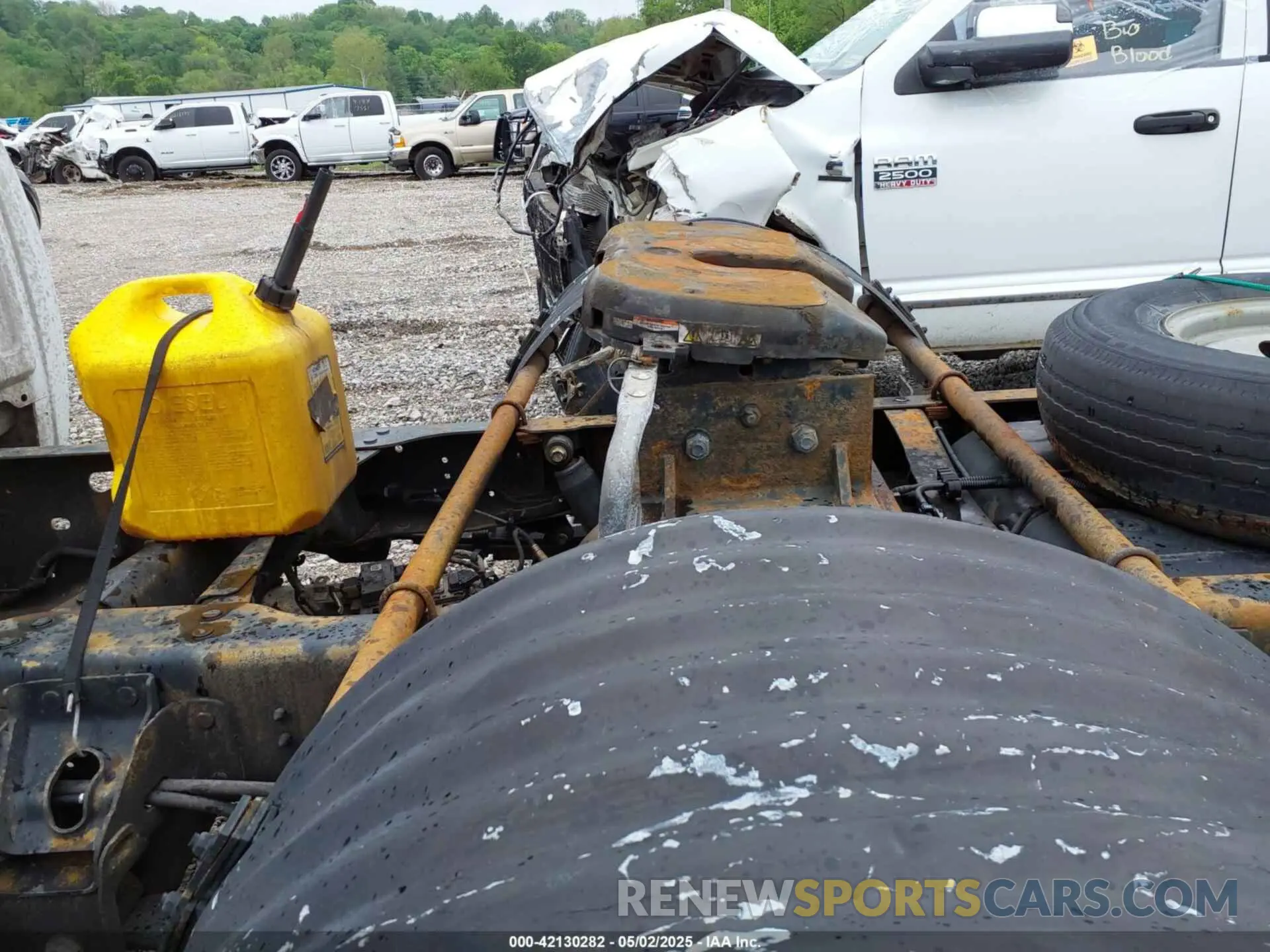 13 fotografías del automóvil dañado 3C7WRTAL2LG225758 RAM 3500 CHASSIS 2020