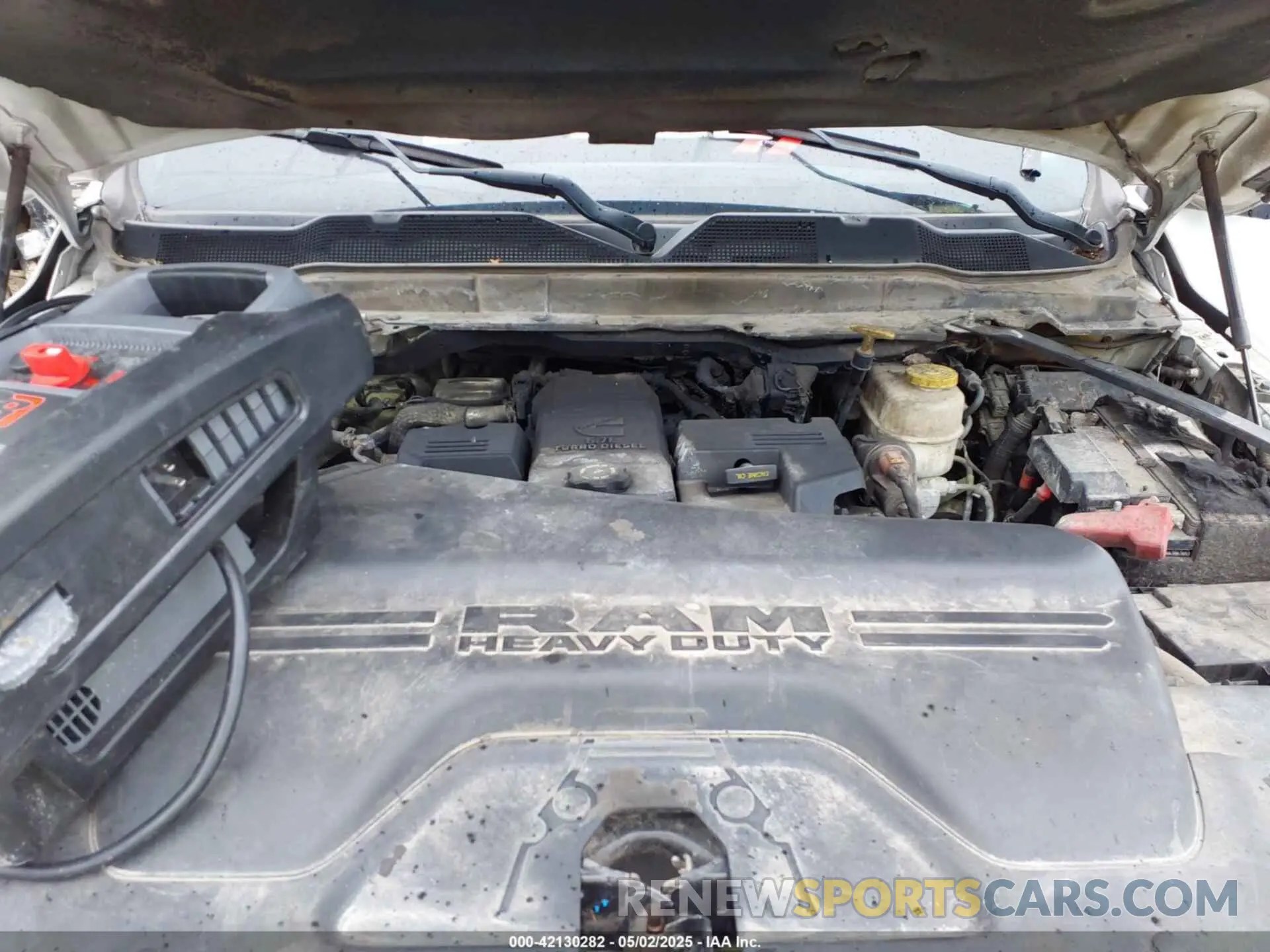 9 fotografías del automóvil dañado 3C7WRTAL2LG225758 RAM 3500 CHASSIS 2020