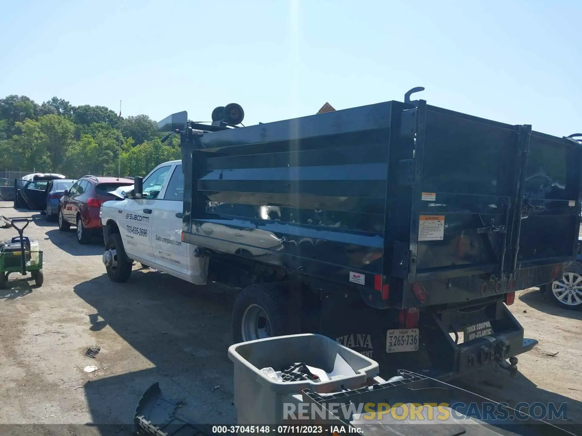 4 fotografías del automóvil dañado 3C7WRTCJXMG646205 RAM 3500 CHASSIS 2021