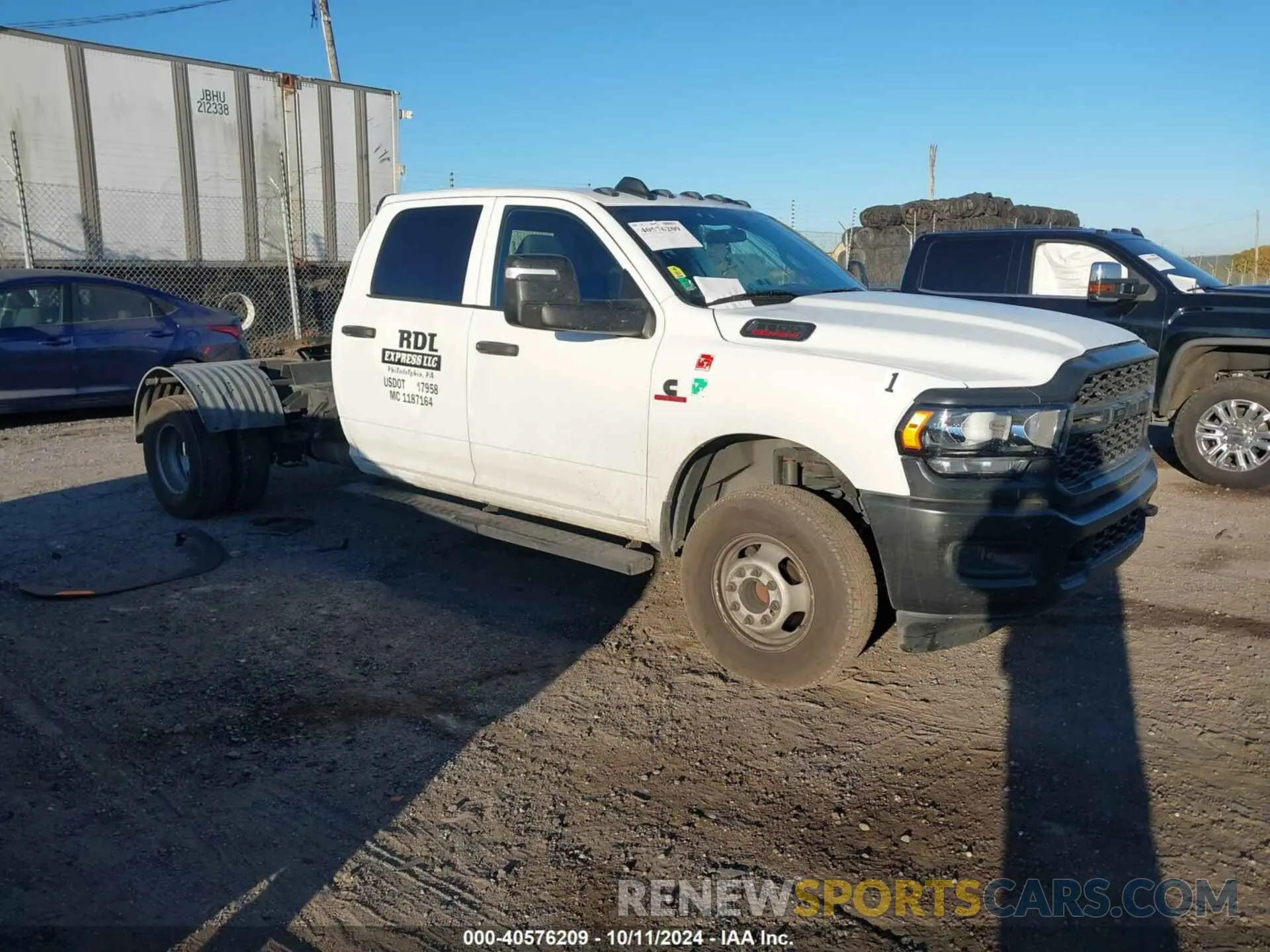 1 fotografías del automóvil dañado 3C7WRSCL1PG510626 RAM 3500 CHASSIS 2023
