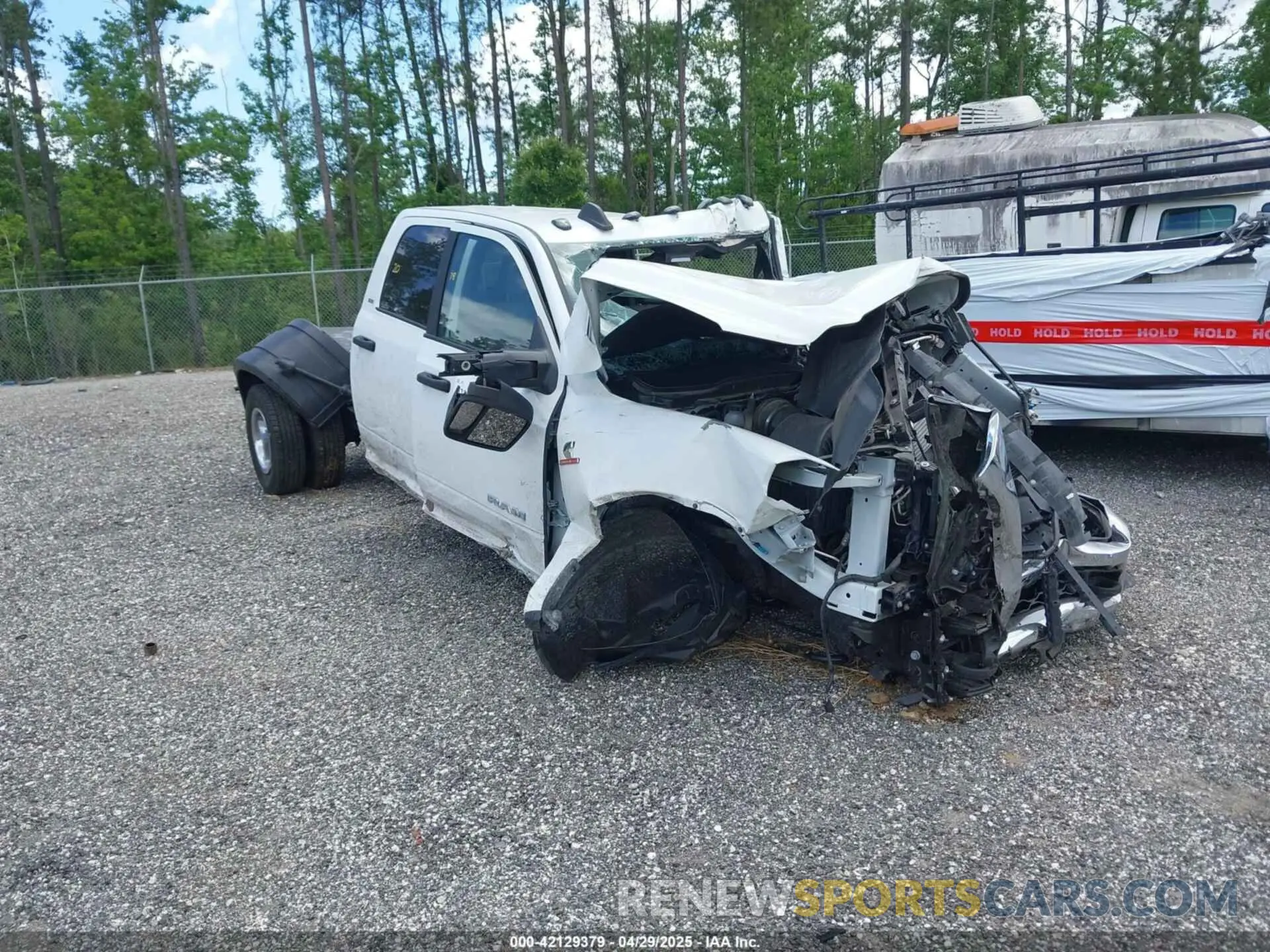1 fotografías del automóvil dañado 3C7WRTCL3RG258404 RAM 3500 CHASSIS 2024