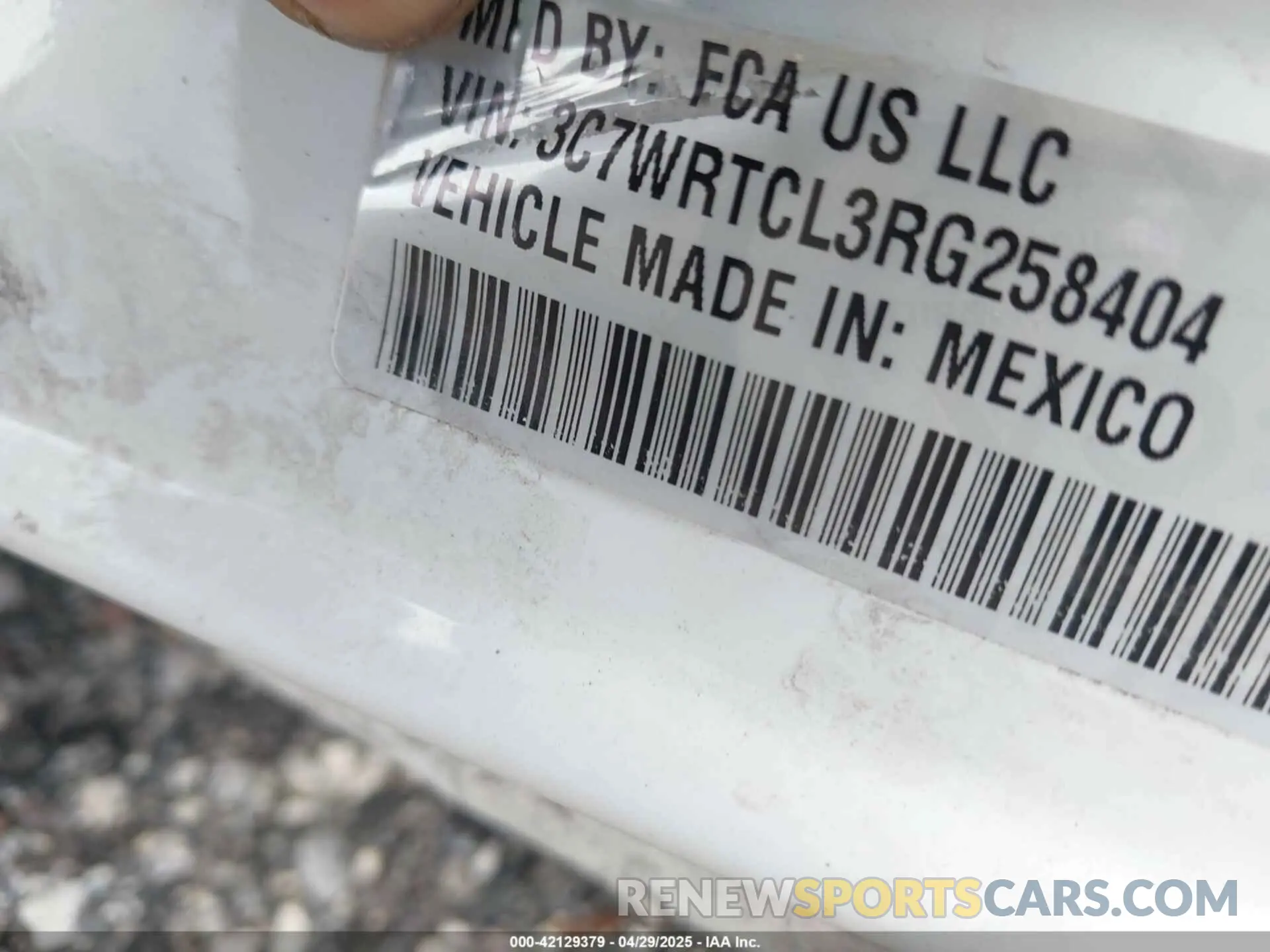 8 fotografías del automóvil dañado 3C7WRTCL3RG258404 RAM 3500 CHASSIS 2024