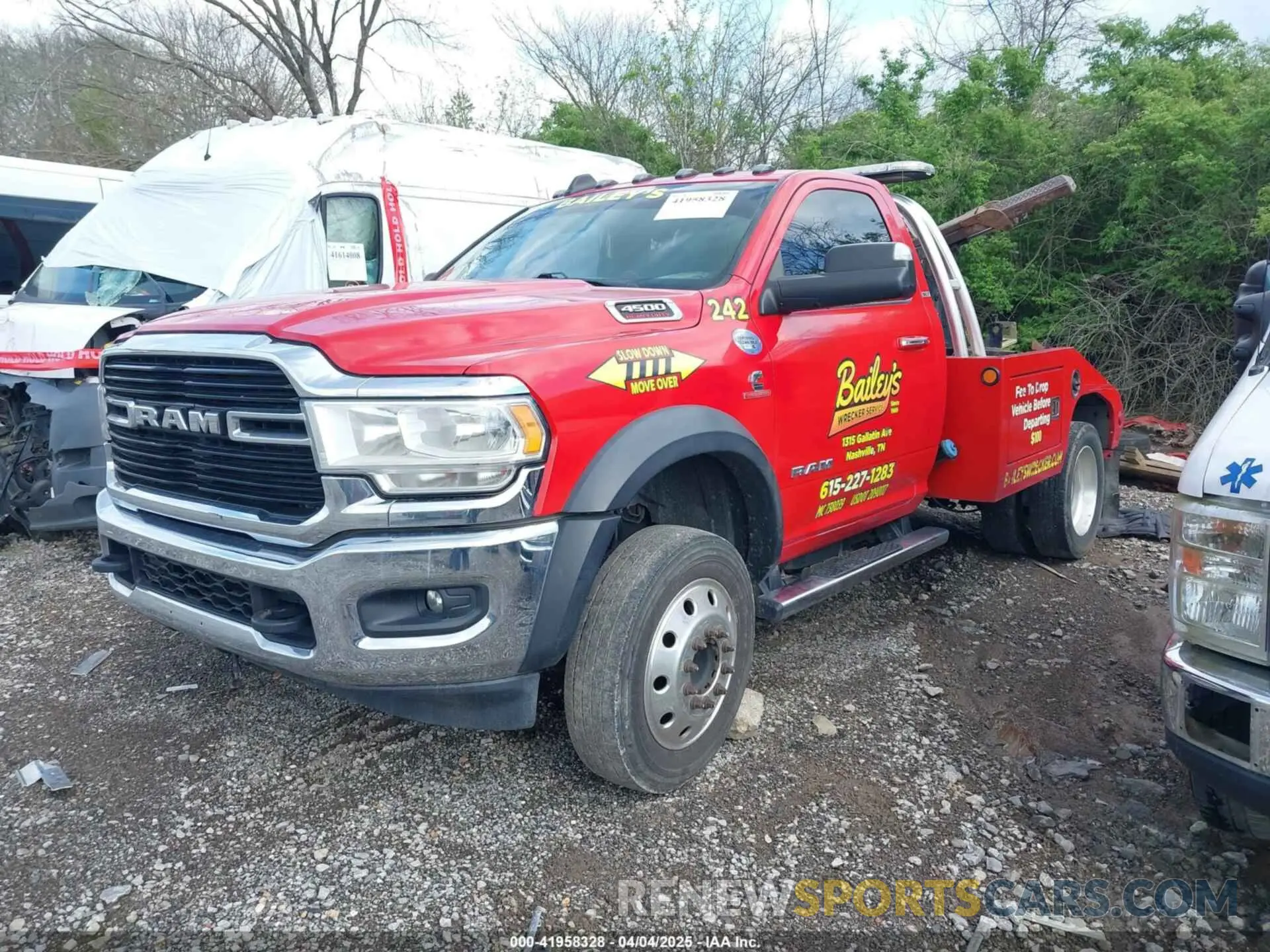2 fotografías del automóvil dañado 3C7WRKAL2KG521713 RAM 4500 CHASSIS 2019