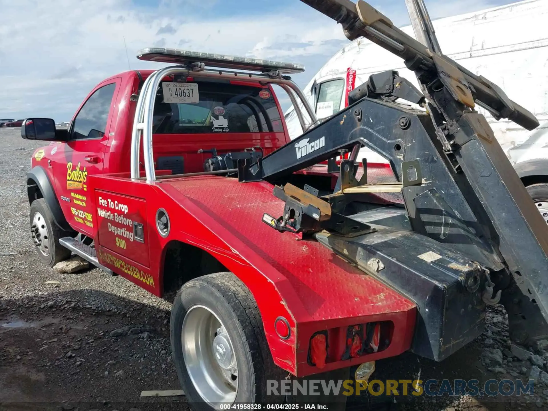 3 fotografías del automóvil dañado 3C7WRKAL2KG521713 RAM 4500 CHASSIS 2019