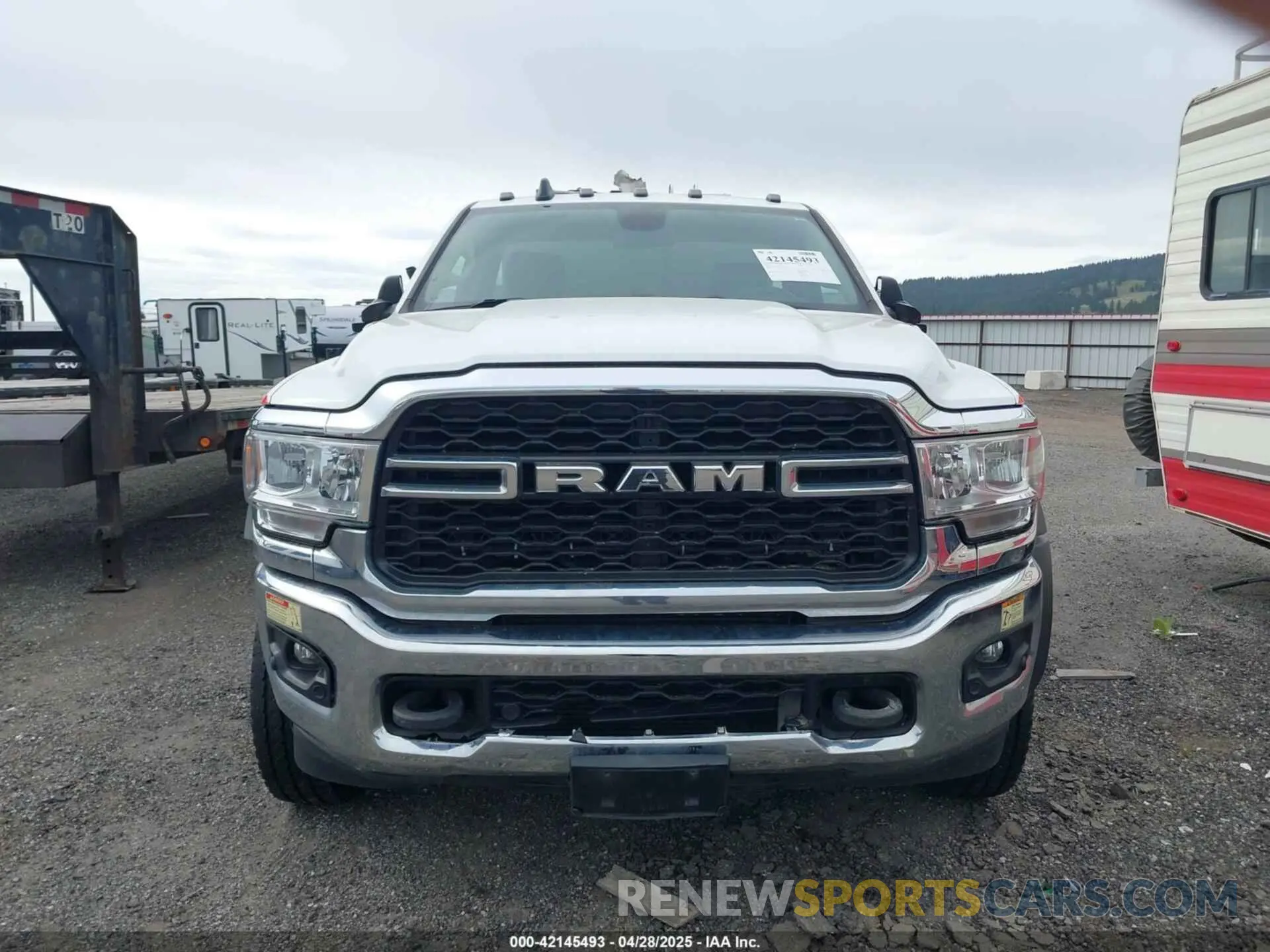15 fotografías del automóvil dañado 3C7WRLAL0KG522137 RAM 4500 CHASSIS 2019