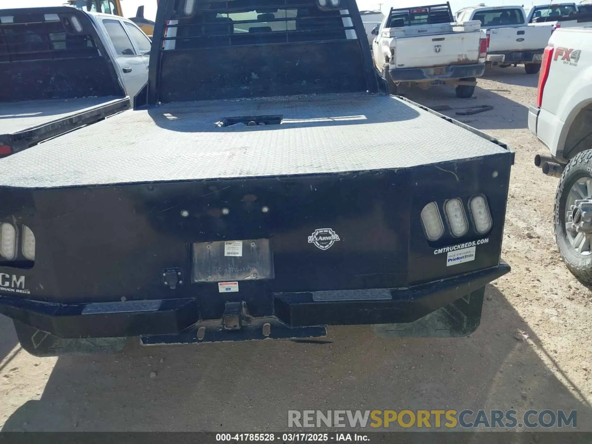 15 fotografías del automóvil dañado 3C7WRLEL4MG535874 RAM 4500 CHASSIS 2021