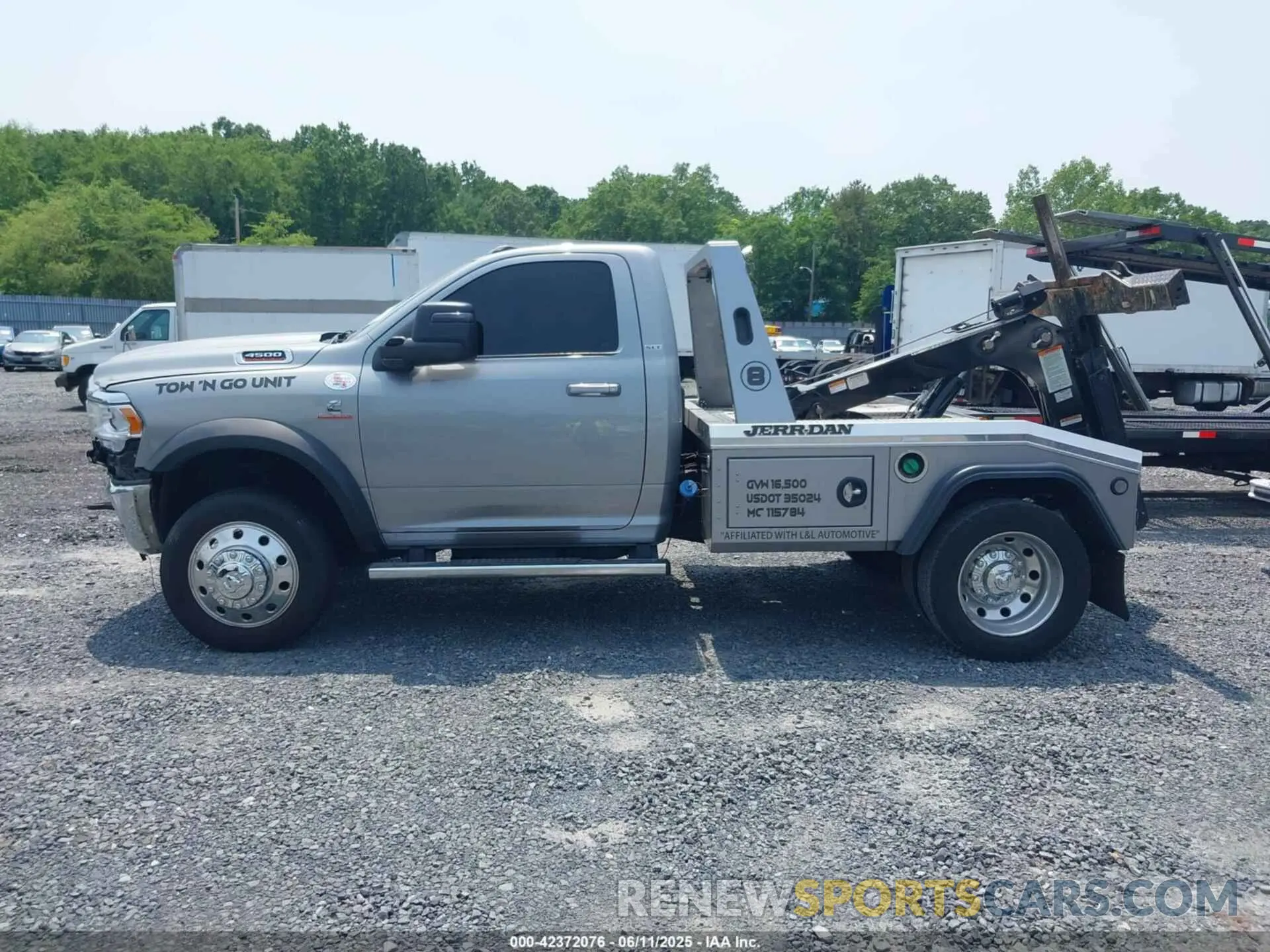 14 fotografías del automóvil dañado 3C7WRLAL9PG604052 RAM 4500 CHASSIS 2023