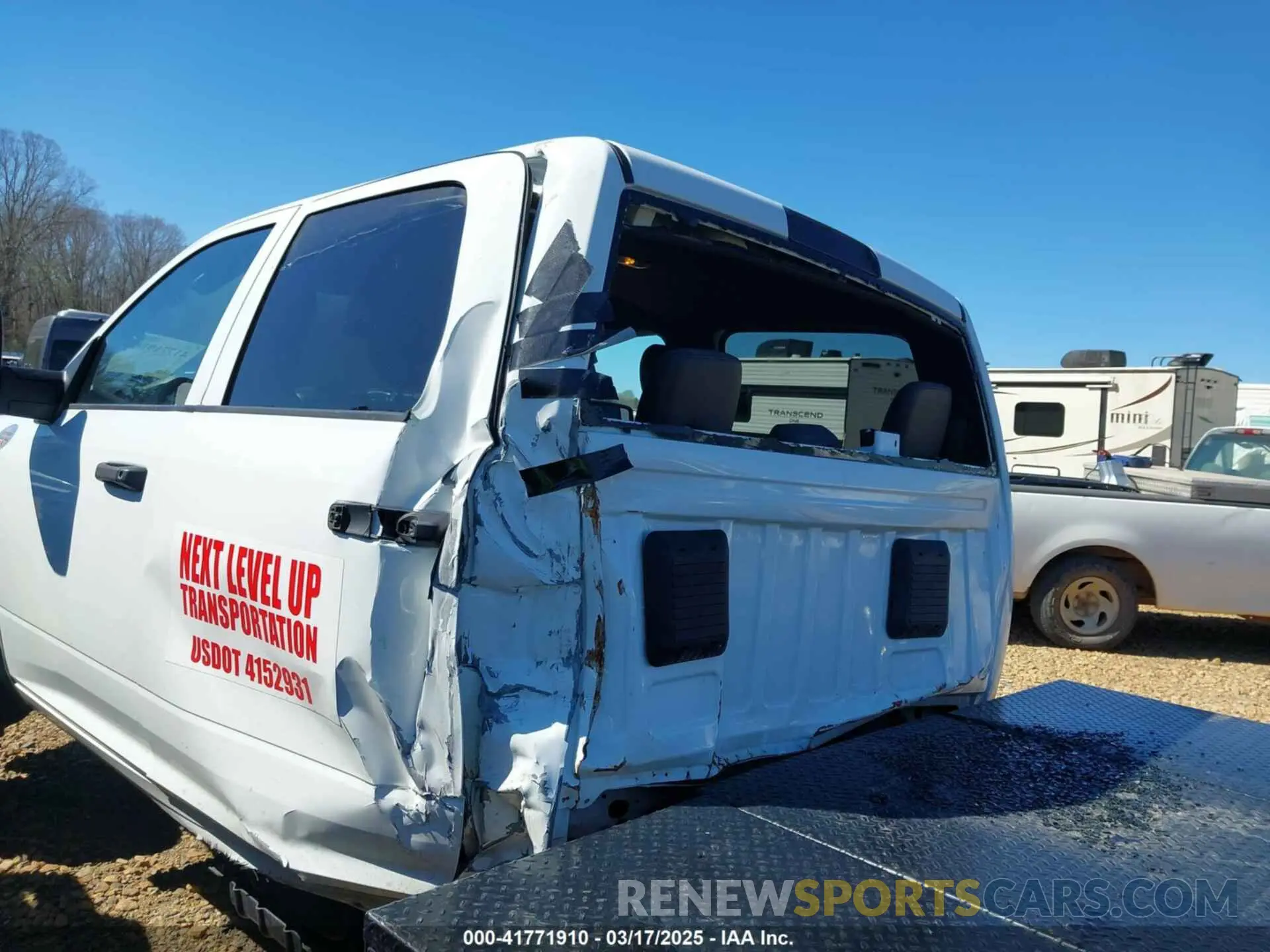 11 fotografías del automóvil dañado 3C7WRLFL0RG204831 RAM 4500 CHASSIS 2024