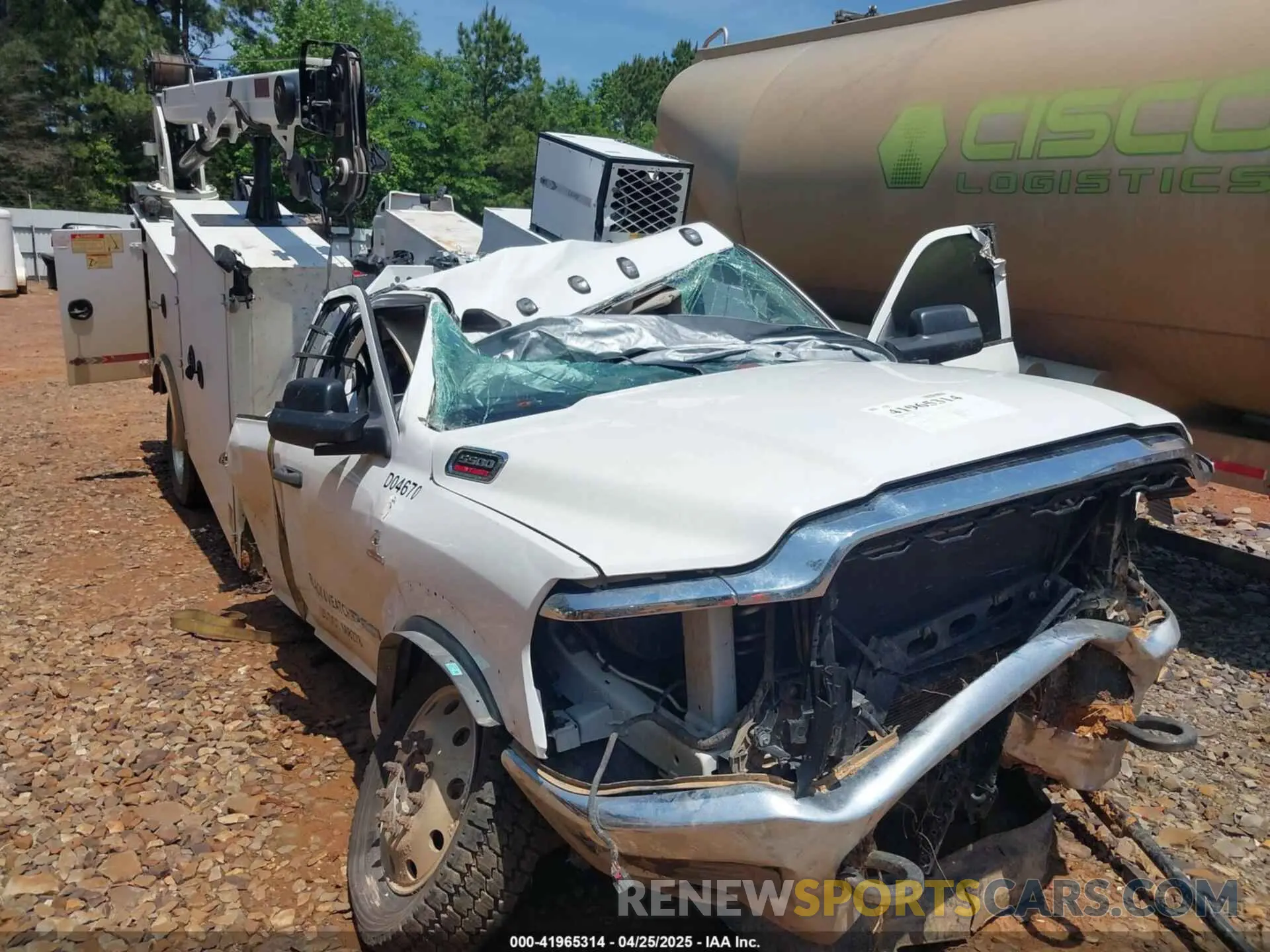 11 fotografías del automóvil dañado 3C7WRNFL1LG136462 RAM 5500 CHASSIS 2020
