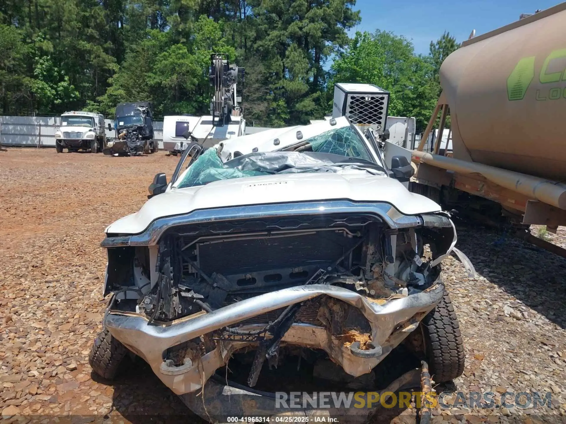 12 fotografías del automóvil dañado 3C7WRNFL1LG136462 RAM 5500 CHASSIS 2020