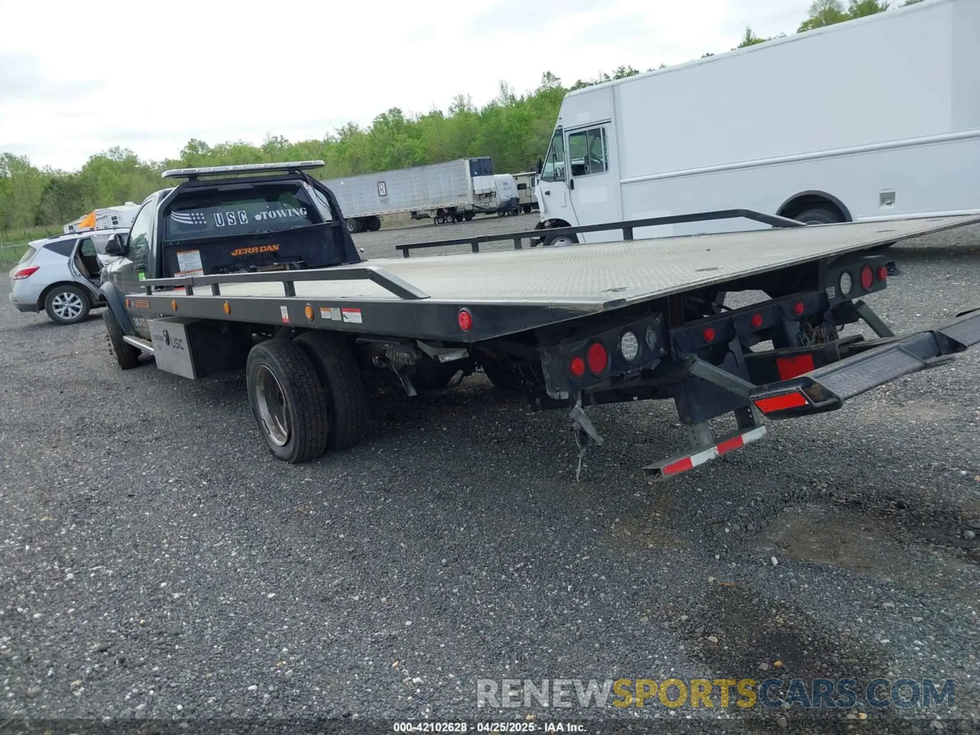 3 fotografías del automóvil dañado 3C7WRNDL3NG132757 RAM 5500 CHASSIS 2022