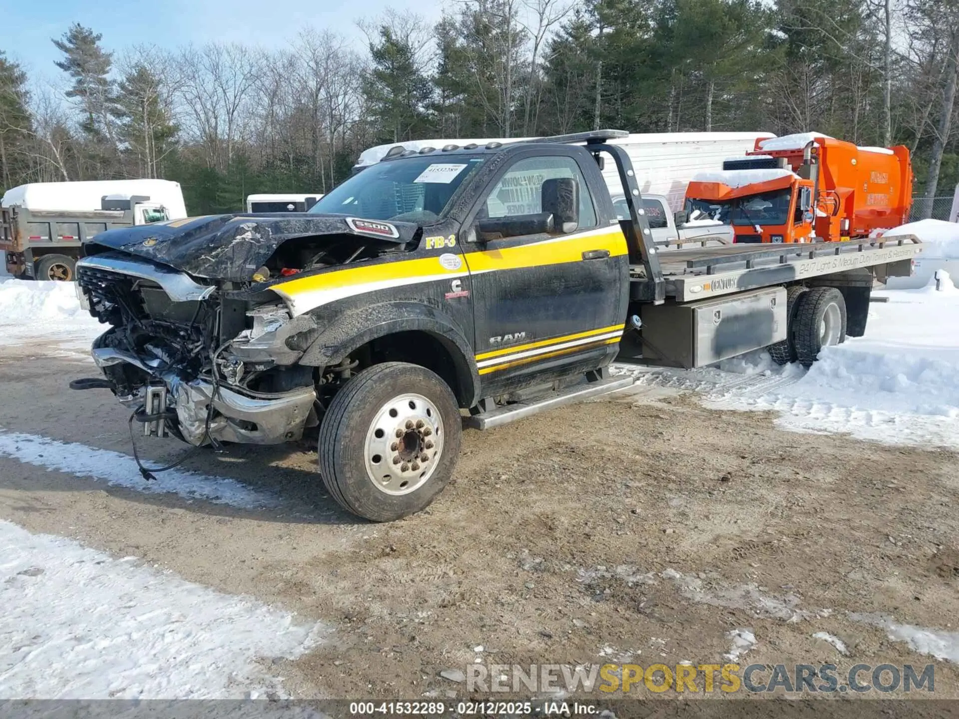 2 fotografías del automóvil dañado 3C7WRNDL5NG171222 RAM 5500 CHASSIS 2022