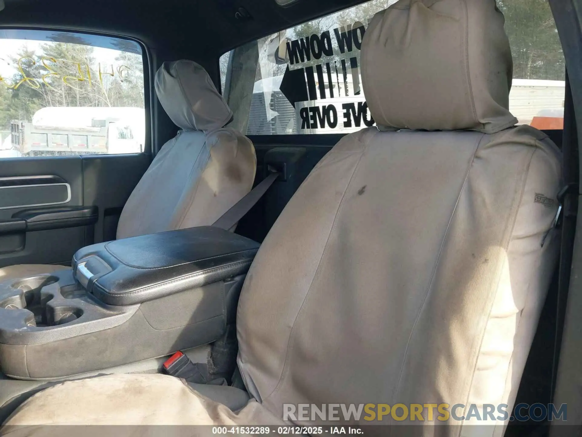 6 fotografías del automóvil dañado 3C7WRNDL5NG171222 RAM 5500 CHASSIS 2022