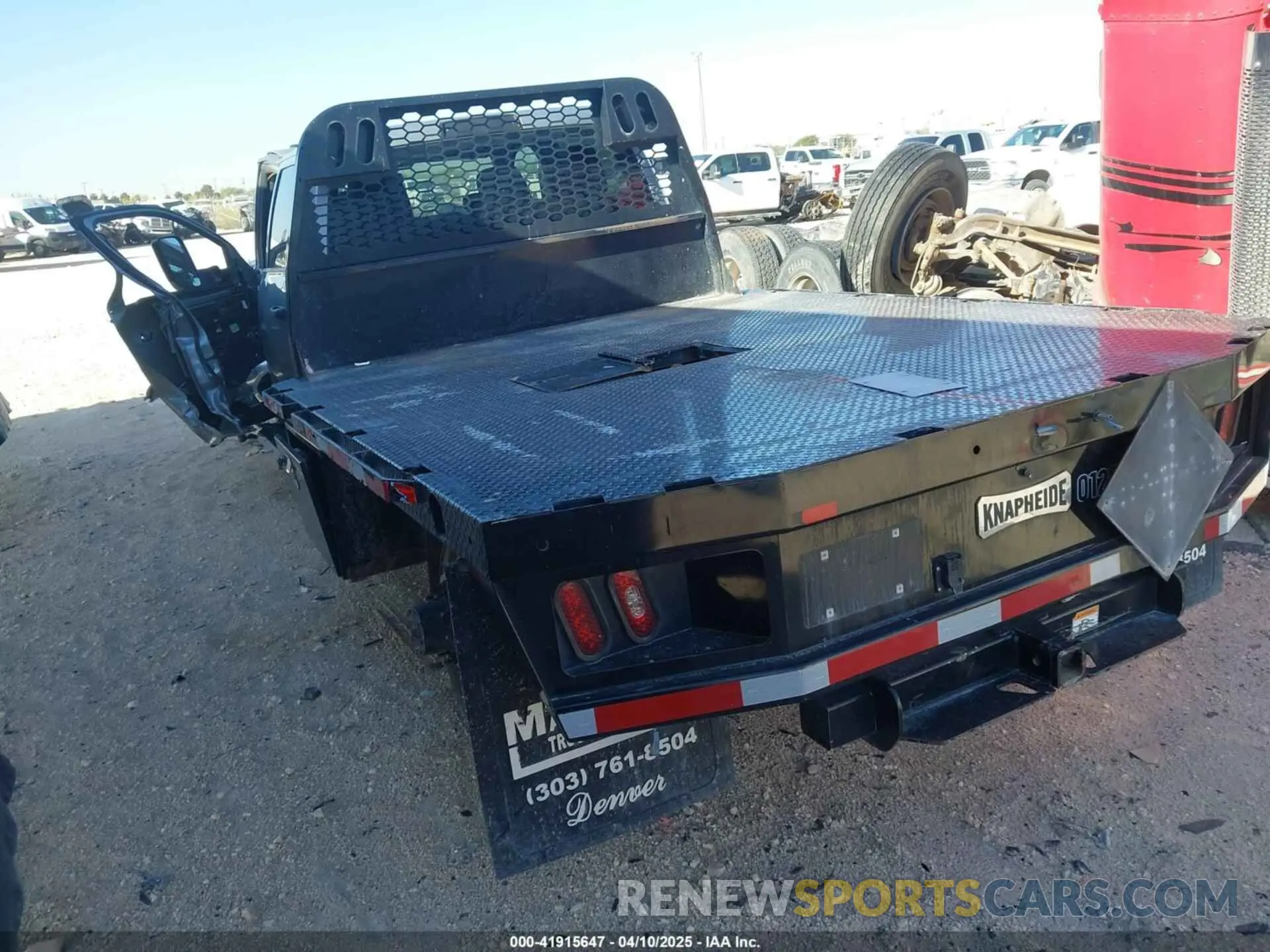 3 fotografías del automóvil dañado 3C7WRNEL7NG255458 RAM 5500 CHASSIS 2022