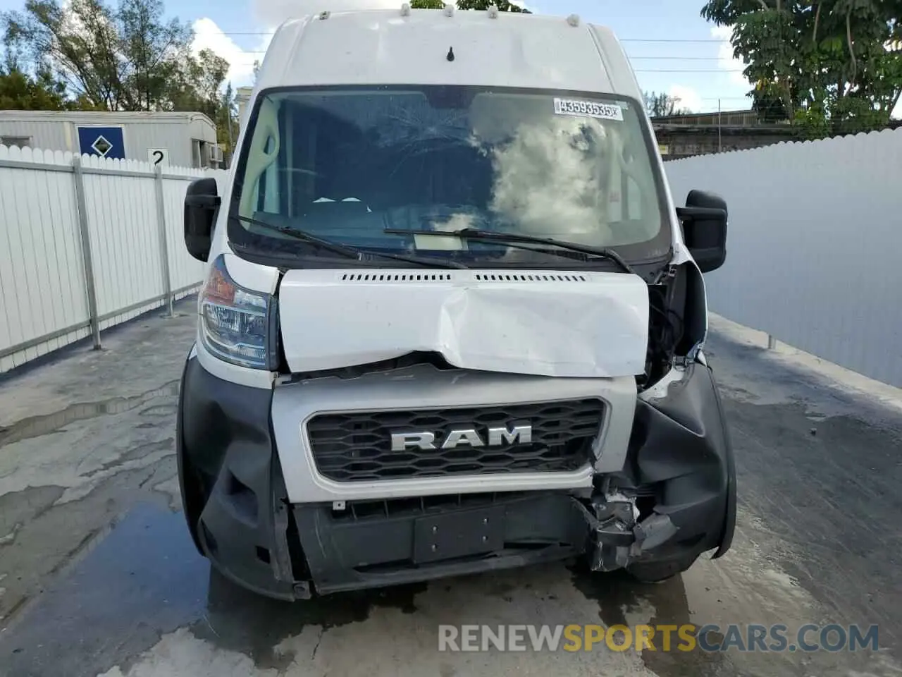 5 fotografías del automóvil dañado 3C6TRVBG0KE547779 RAM All Models 2019