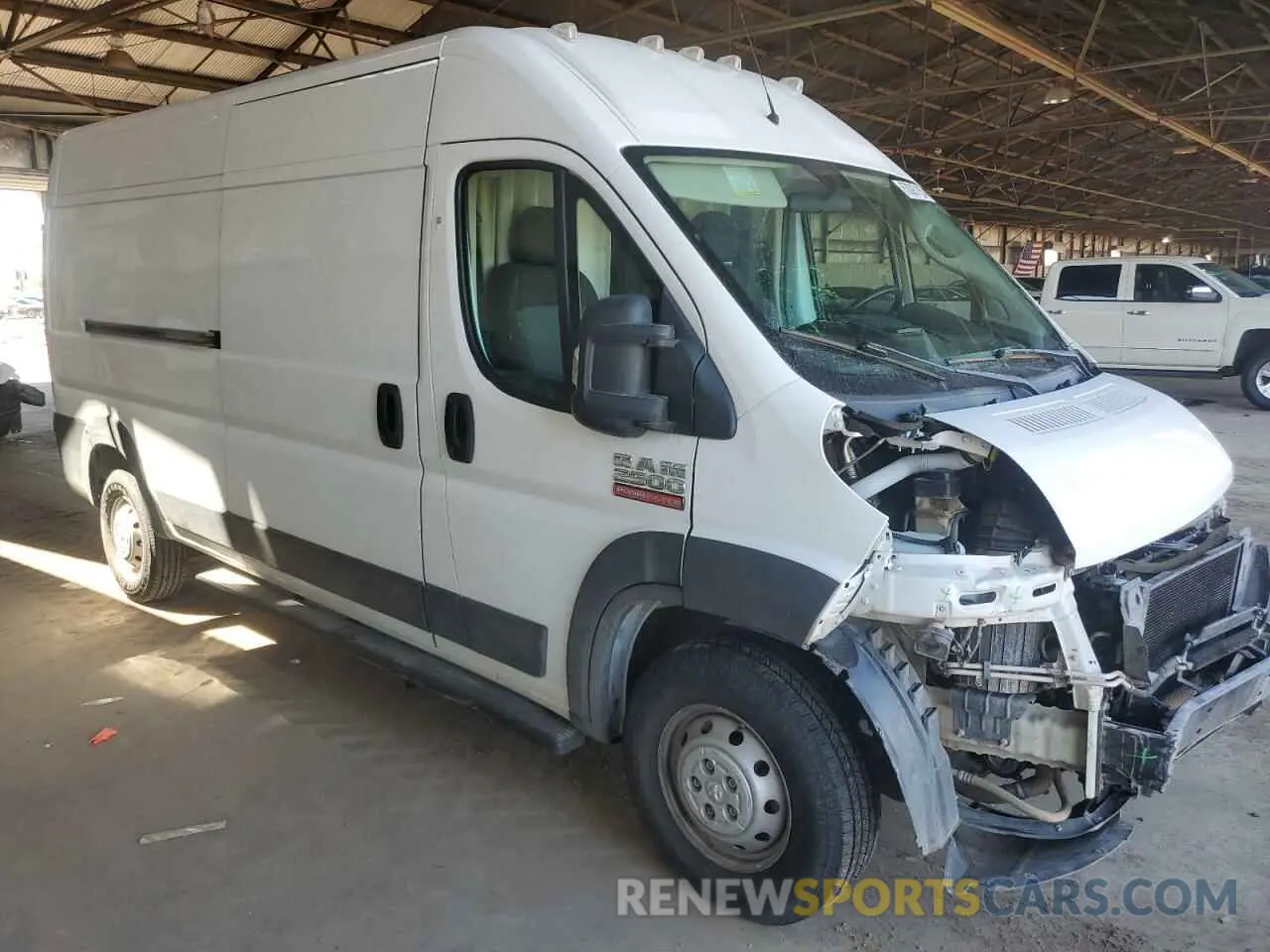 4 fotografías del automóvil dañado 3C6TRVDG7KE550398 RAM All Models 2019