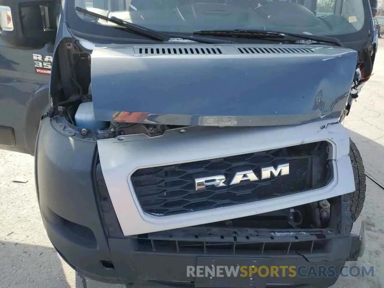 12 fotografías del automóvil dañado 3C6URVJG2KE541827 RAM All Models 2019