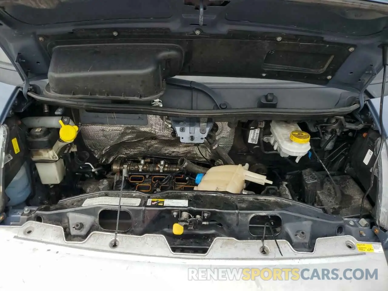 12 fotografías del automóvil dañado 3C6URVJG5KE564485 RAM All Models 2019