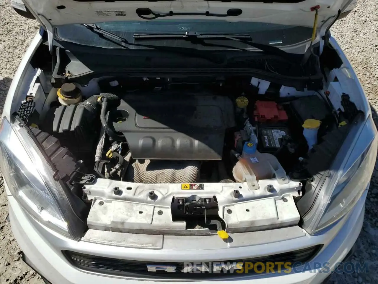 11 fotografías del automóvil dañado ZFBHRFBB8K6L97910 RAM All Models 2019