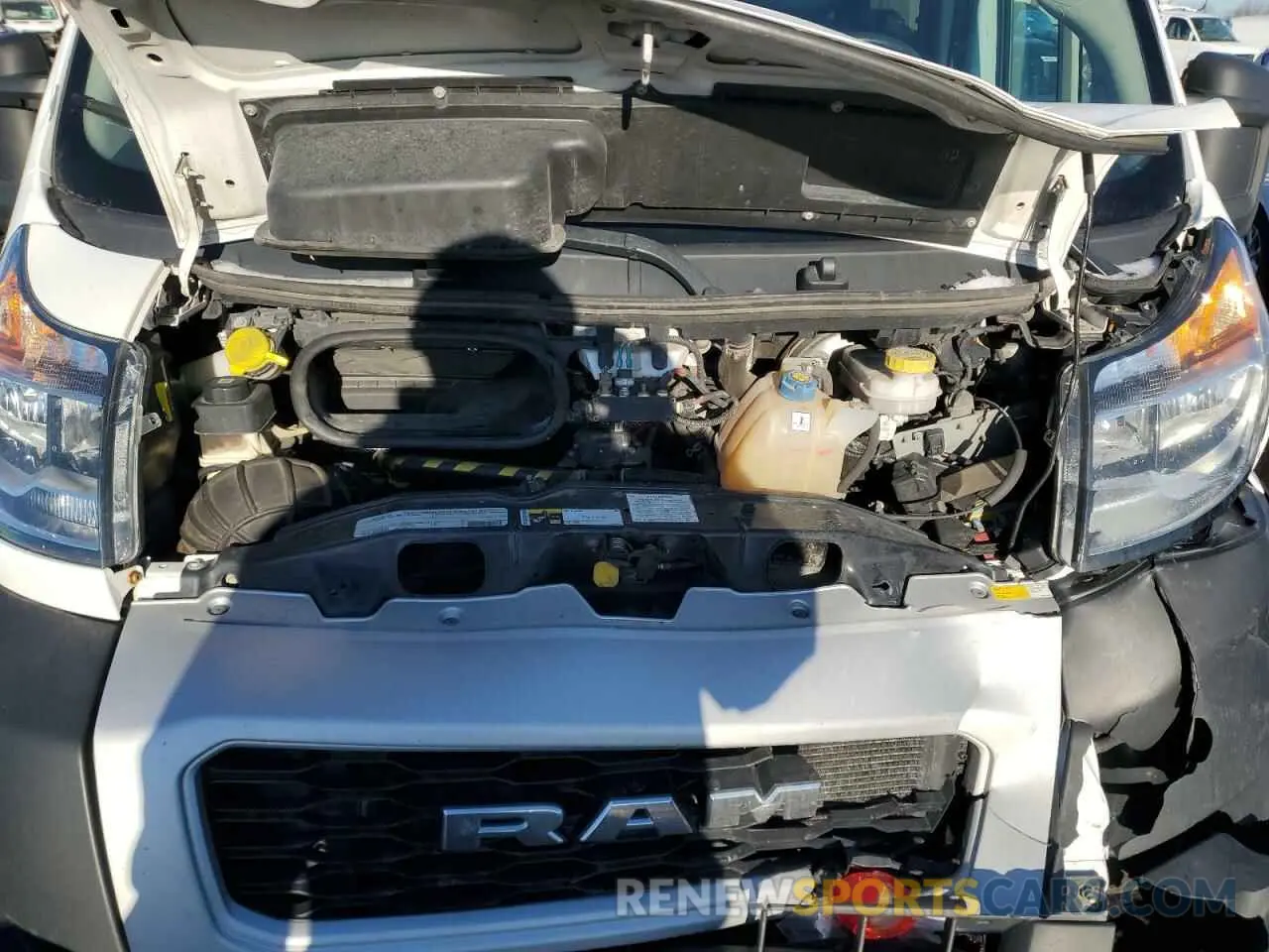 12 fotografías del automóvil dañado 3C6TRVPGXLE139204 RAM All Models 2020