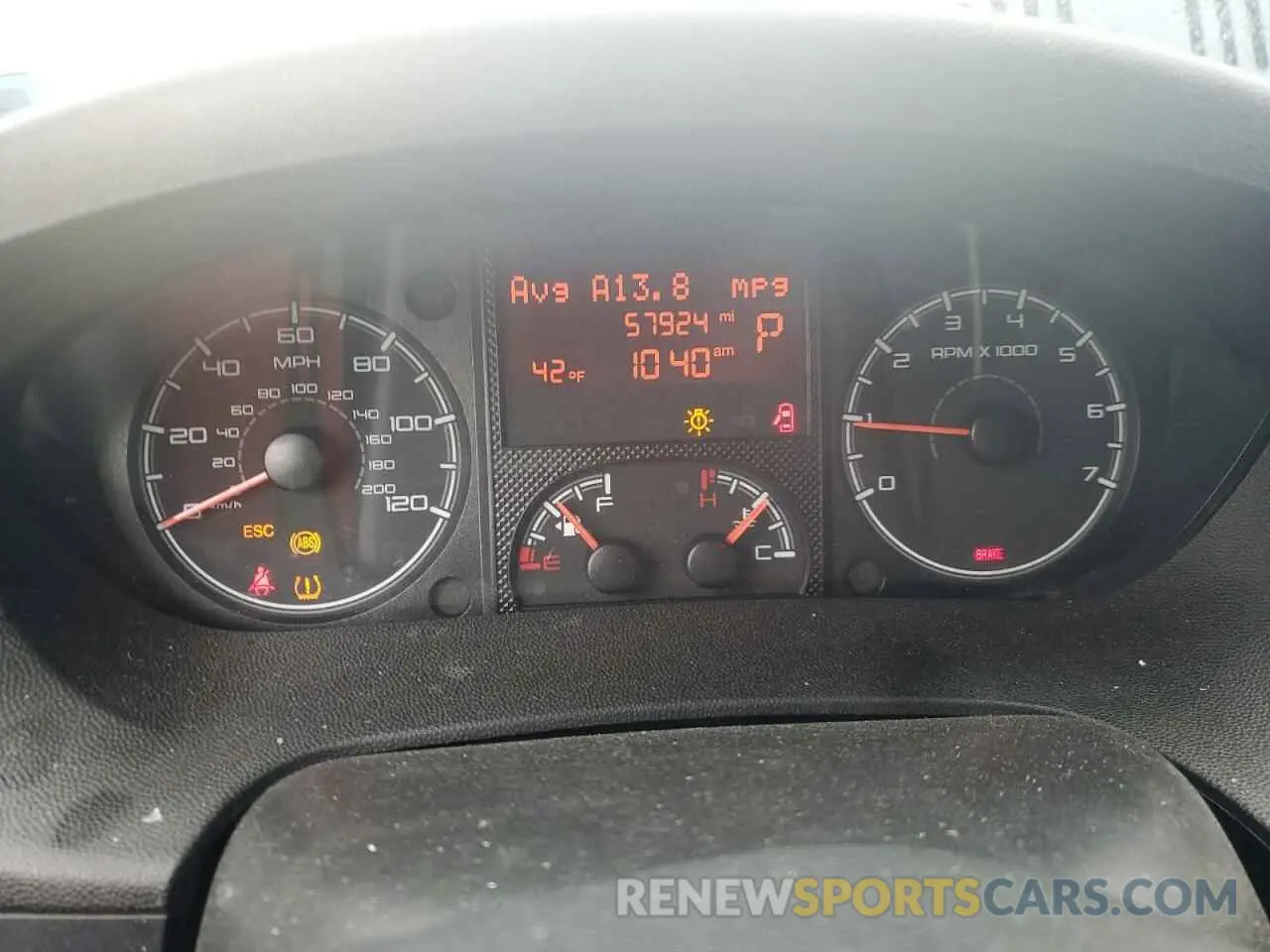 9 fotografías del automóvil dañado 3C6URVJG1LE108100 RAM All Models 2020