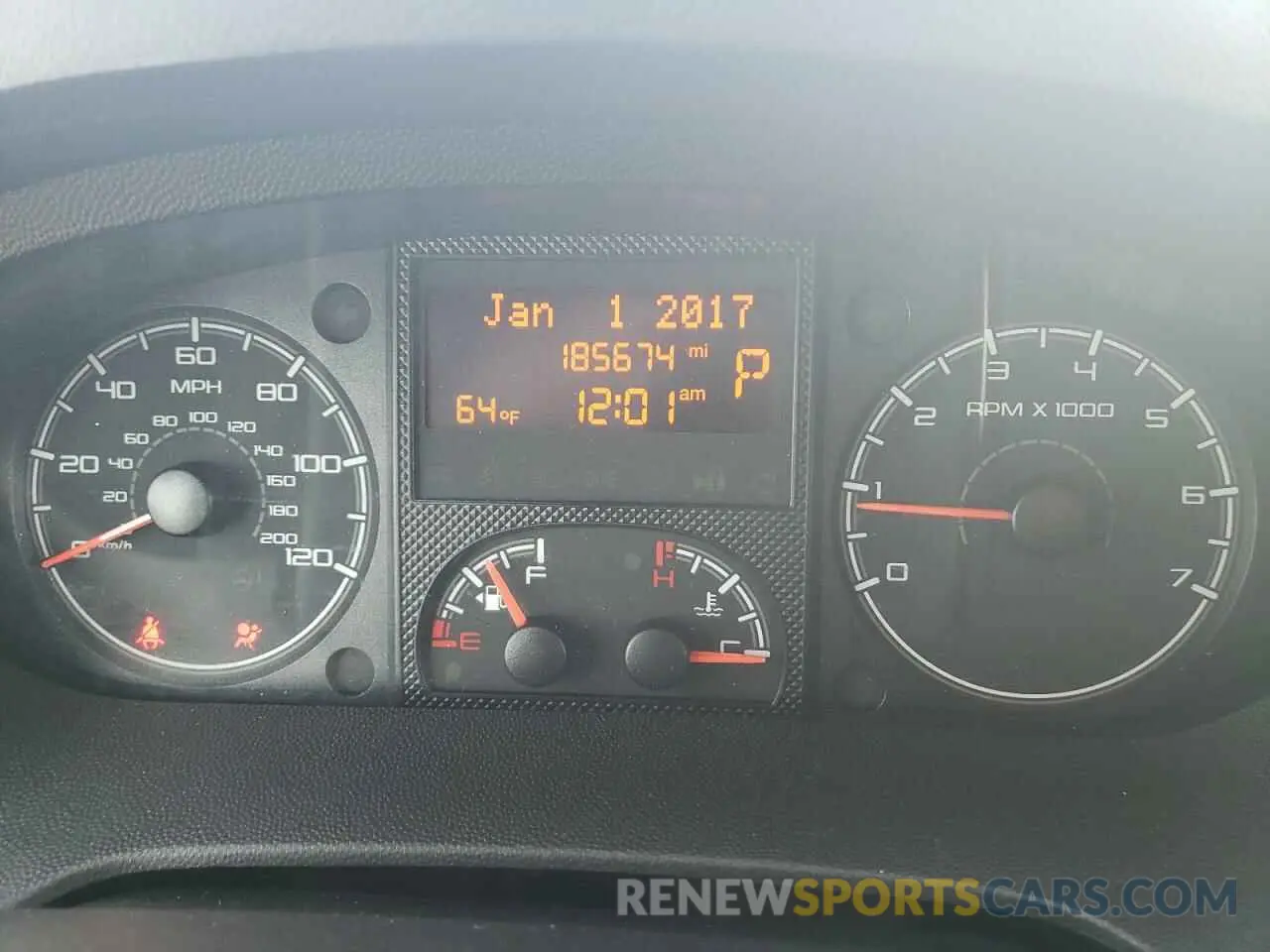 9 fotografías del automóvil dañado 3C6URVJG9LE135108 RAM All Models 2020