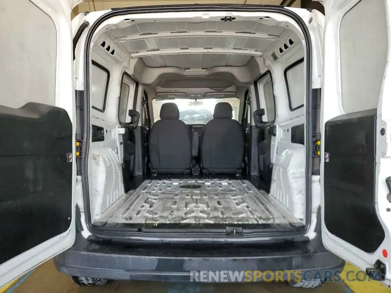 10 fotografías del automóvil dañado ZFBHRFAB4L6P41056 RAM All Models 2020