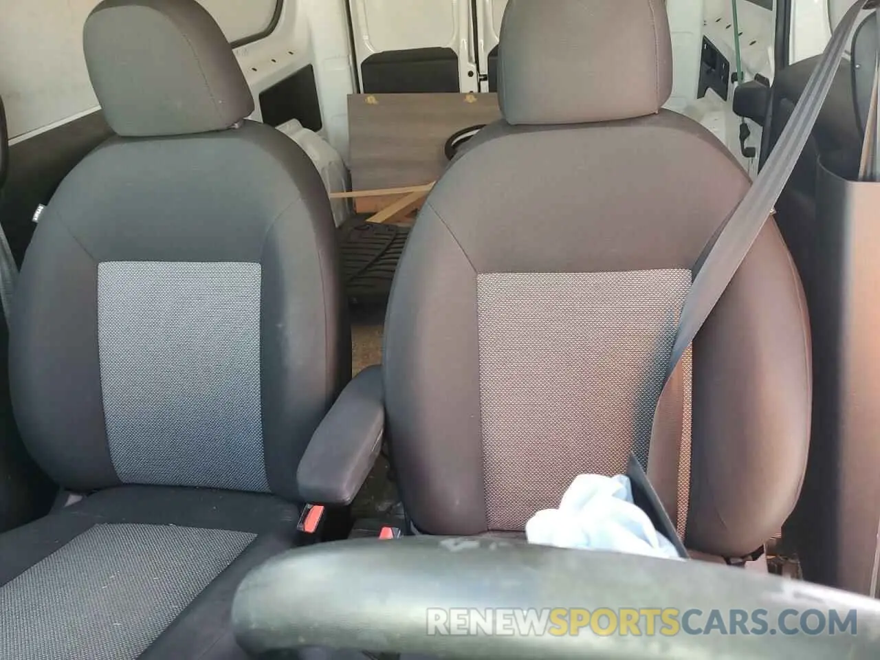 10 fotografías del automóvil dañado ZFBHRFAB5L6R56283 RAM All Models 2020