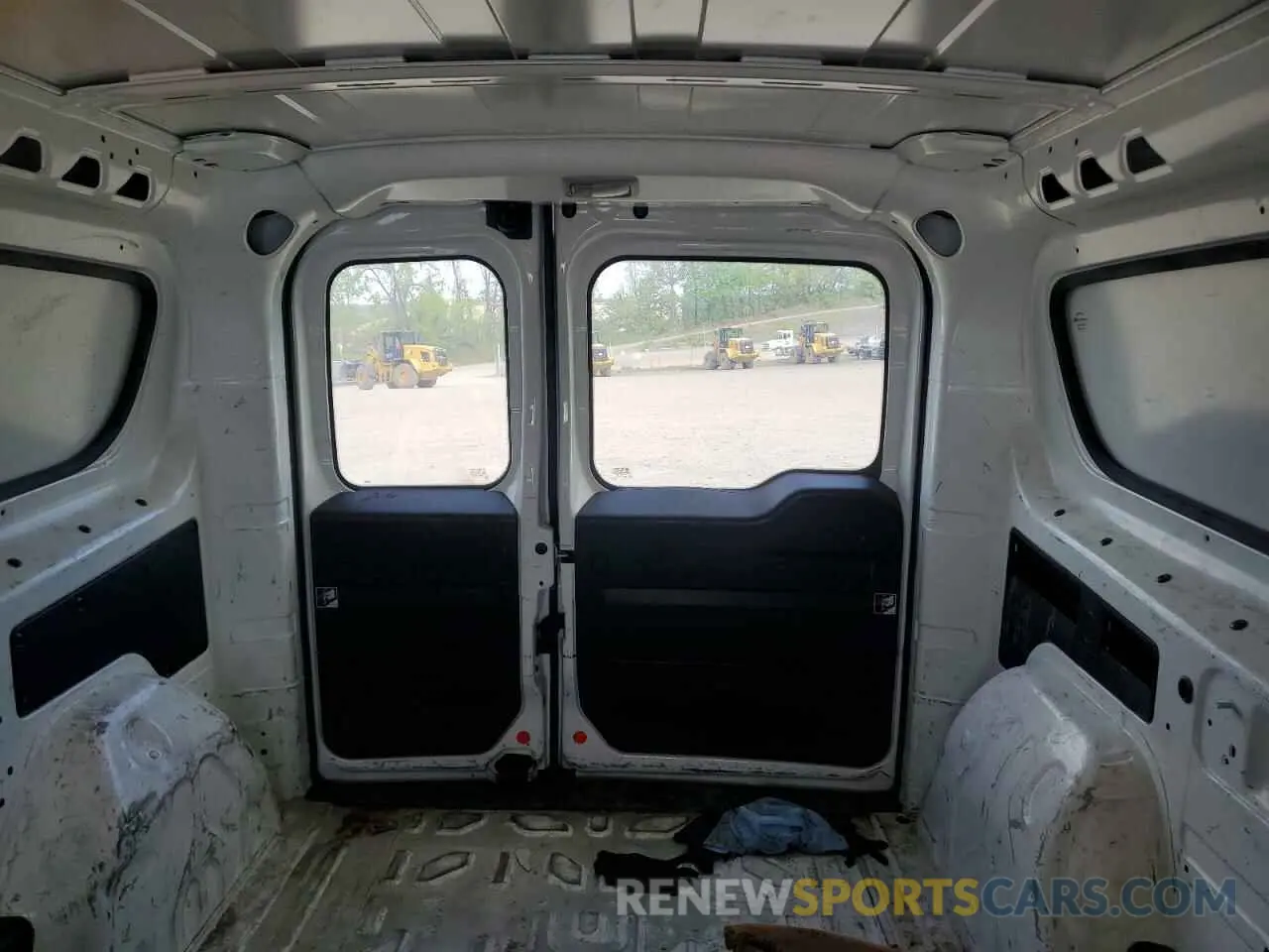 10 fotografías del automóvil dañado ZFBHRFAB9L6P45233 RAM All Models 2020