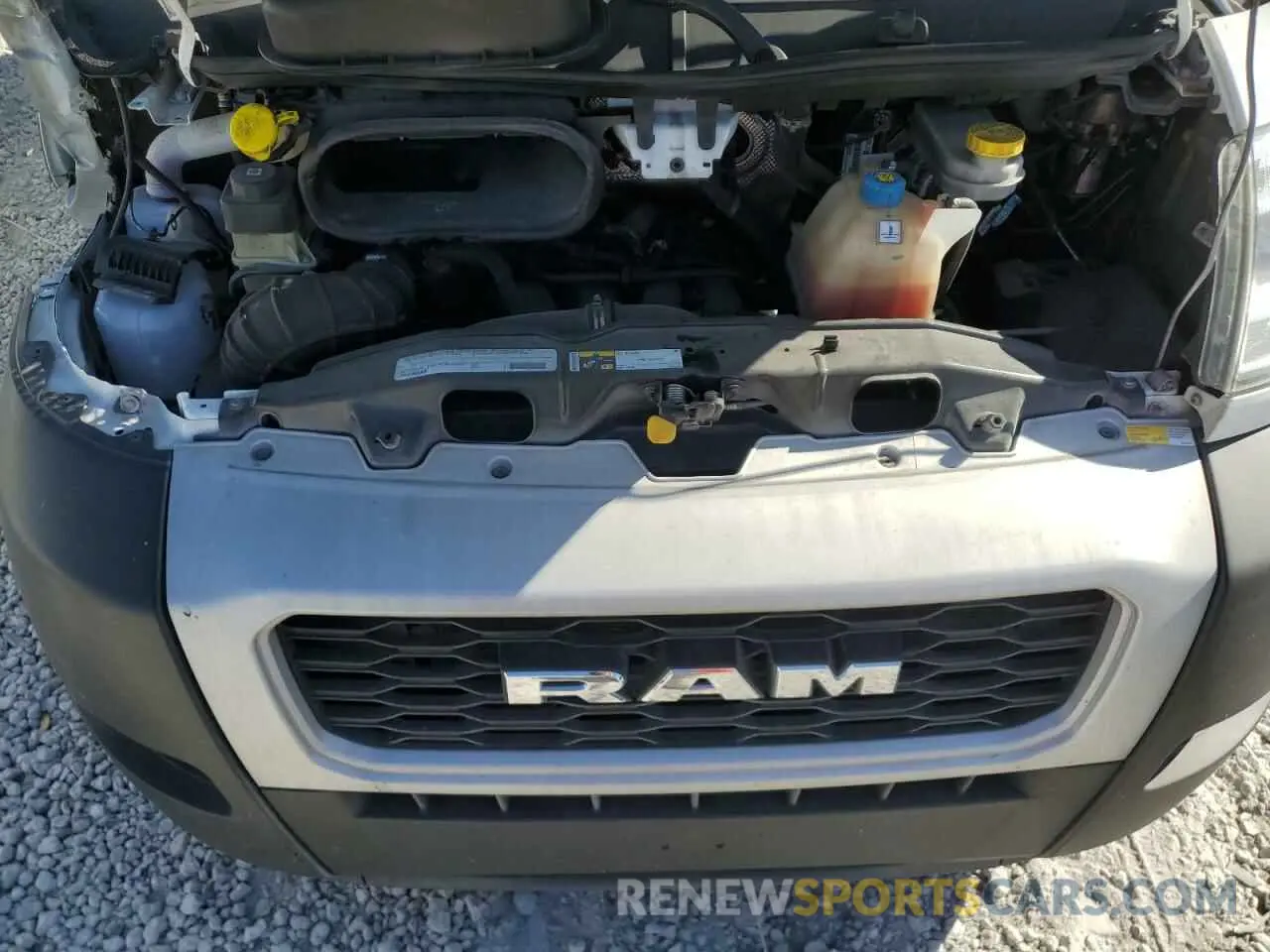 12 fotografías del automóvil dañado 3C6LRVAG0ME577692 RAM All Models 2021